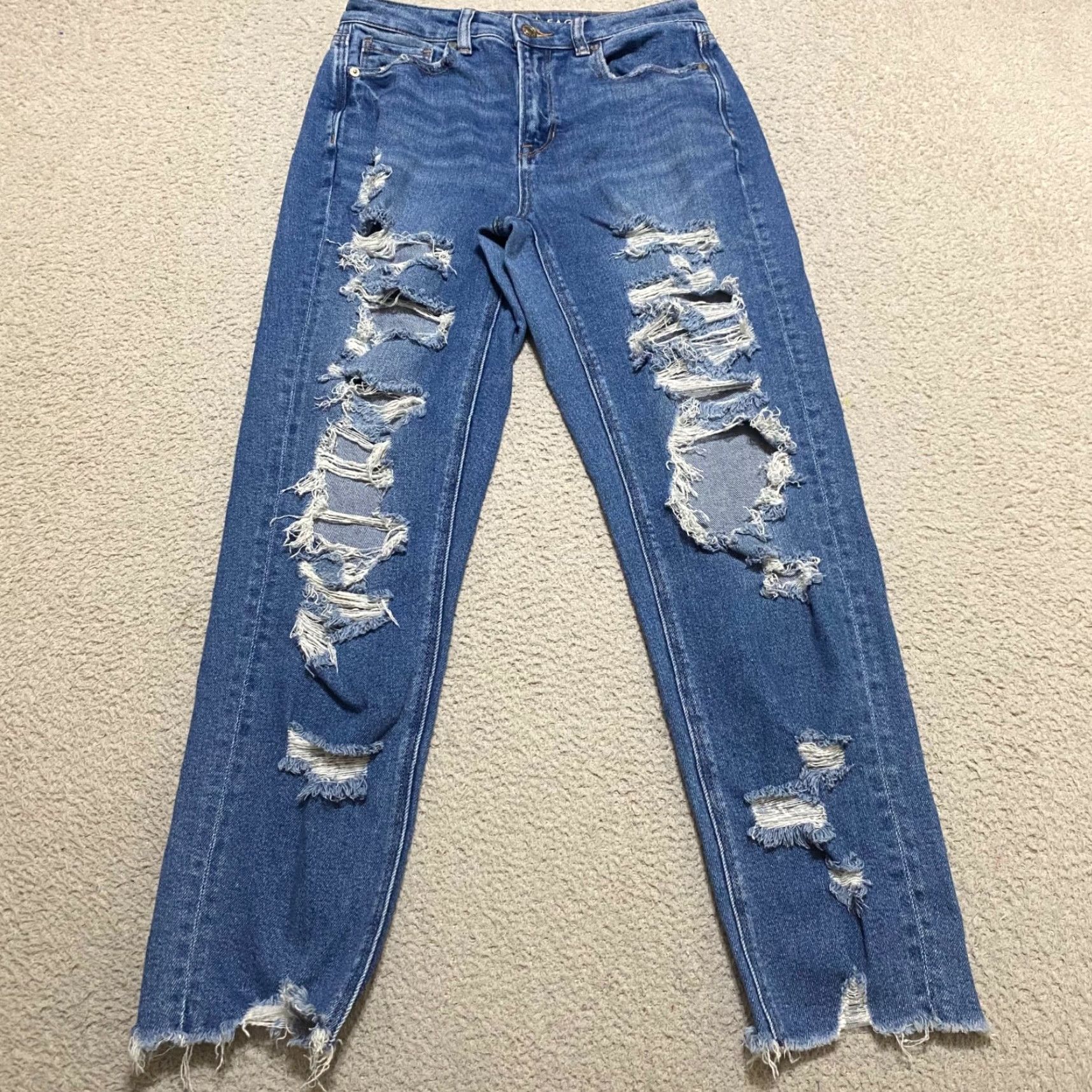 American Eagle Outfitters American Eagle Outfitters Mom Jeans Womens Size 2 Blue Denim Medium Wash Distressed Raw Hem 90s Grunge Retro Size 26" / US 2 / IT 38 - 2 Thumbnail