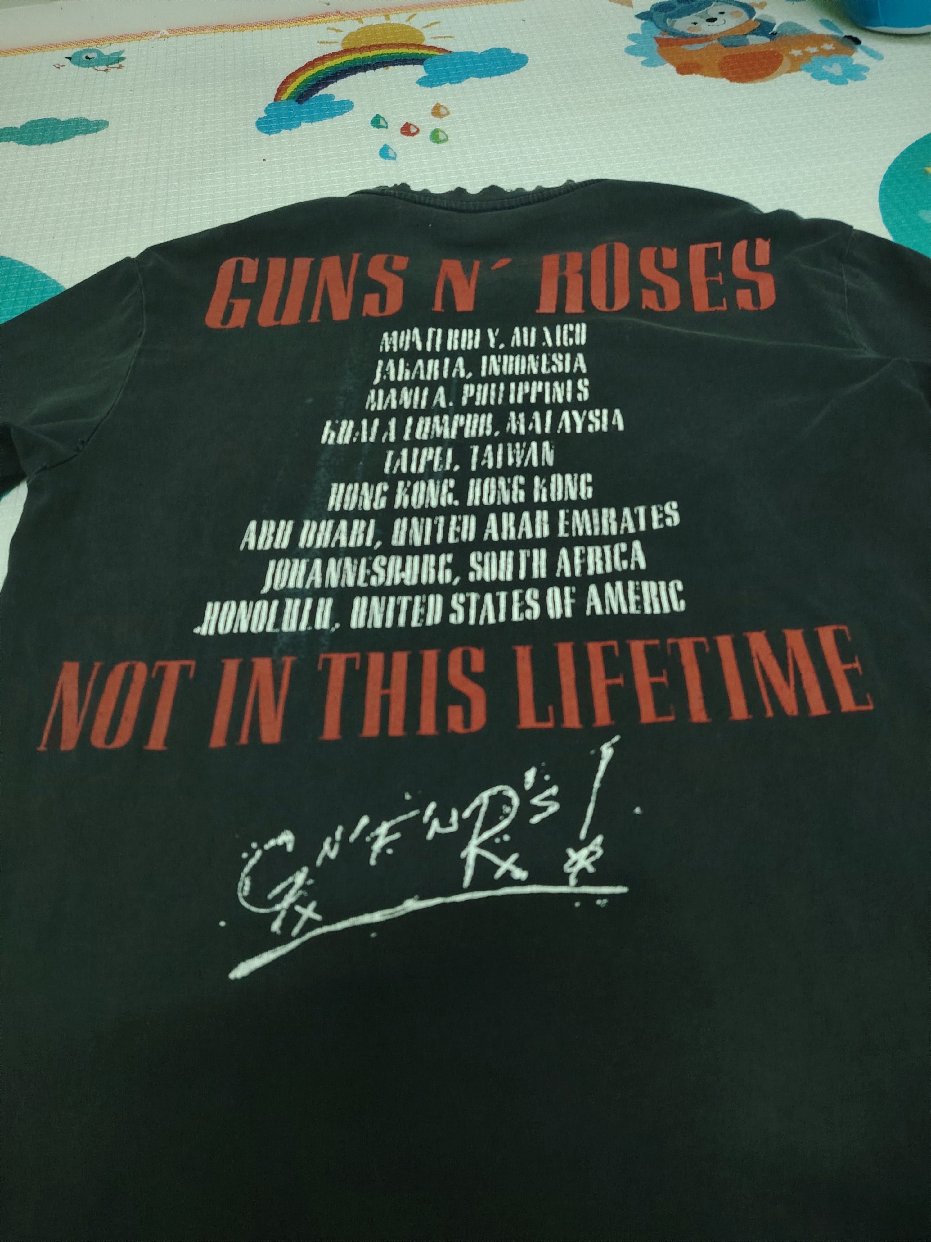 Guns N' Roses Vintage Distressed Guns N’ Roses Faded Black T-Shirt Size US S / EU 44-46 / 1 - 4 Thumbnail