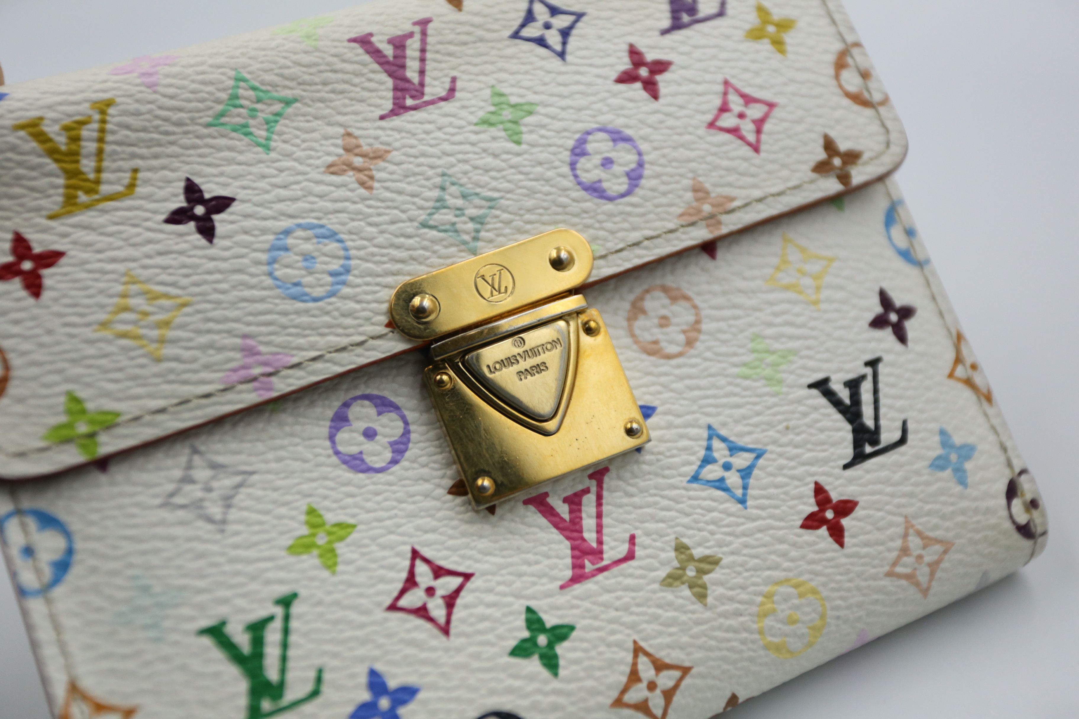 Louis Vuitton Louis Vuitton - MJ - Takashi Murakami - 2005 - Koala Wallet Size ONE SIZE - 5 Thumbnail