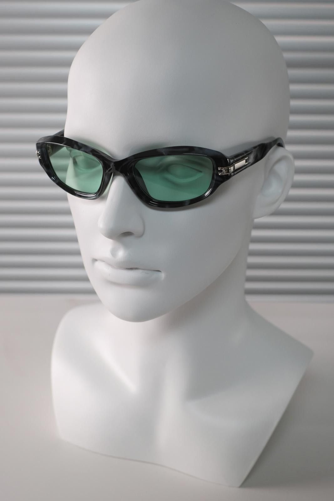 Other Y2k Avant Garde Futuristic Black Blue Sunglasses Unisex OS Size ONE SIZE - 5 Thumbnail
