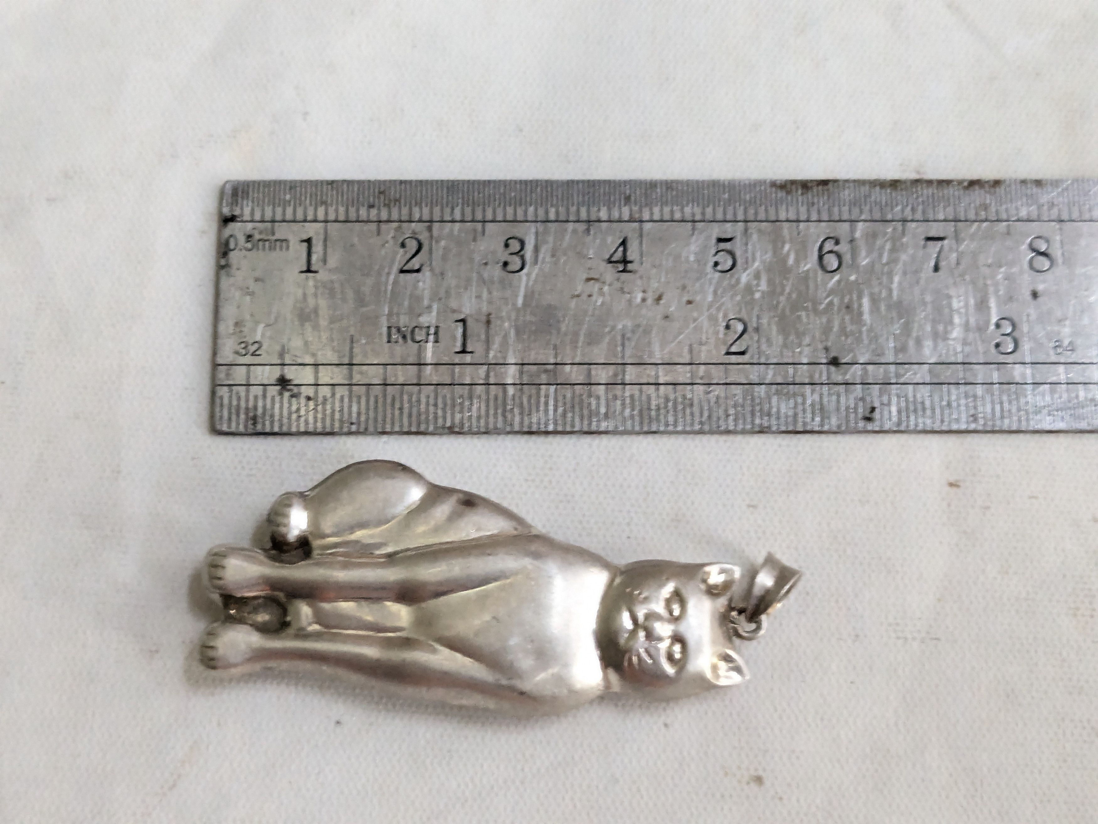 Sterling Silver Vintage Sterling Silver Cat Pendant Puffy Hollow Size ONE SIZE - 9 Thumbnail