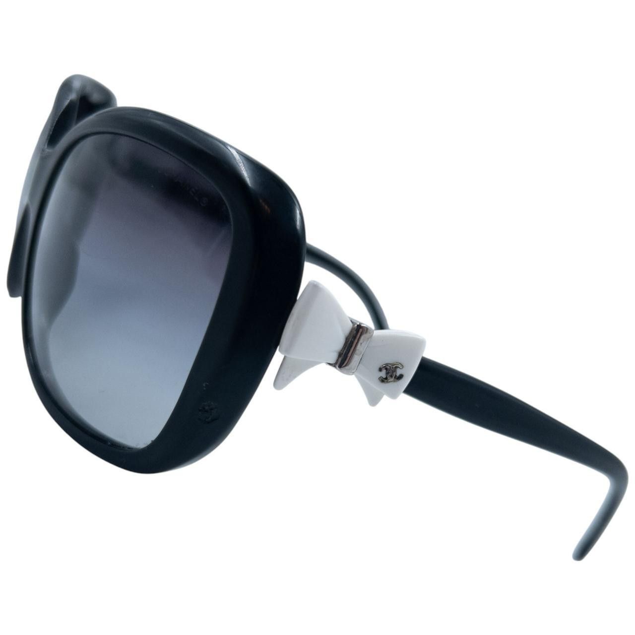 Chanel Vintage Chanel Bow Sunglasses Size ONE SIZE - 4 Thumbnail