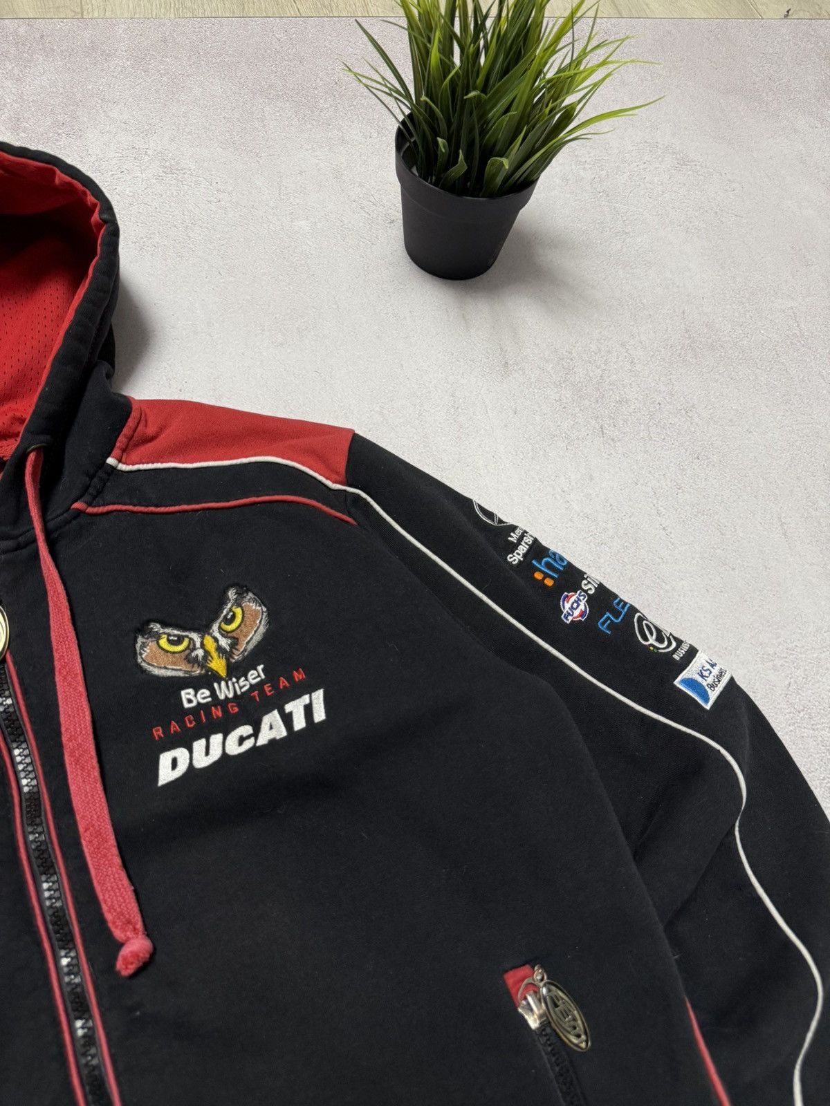 Ducati × Formula 1 Vintage Ducati Racing Hoodie Jacket Formula 1 Black 90s Size US S / EU 44-46 / 1 - 3 Thumbnail