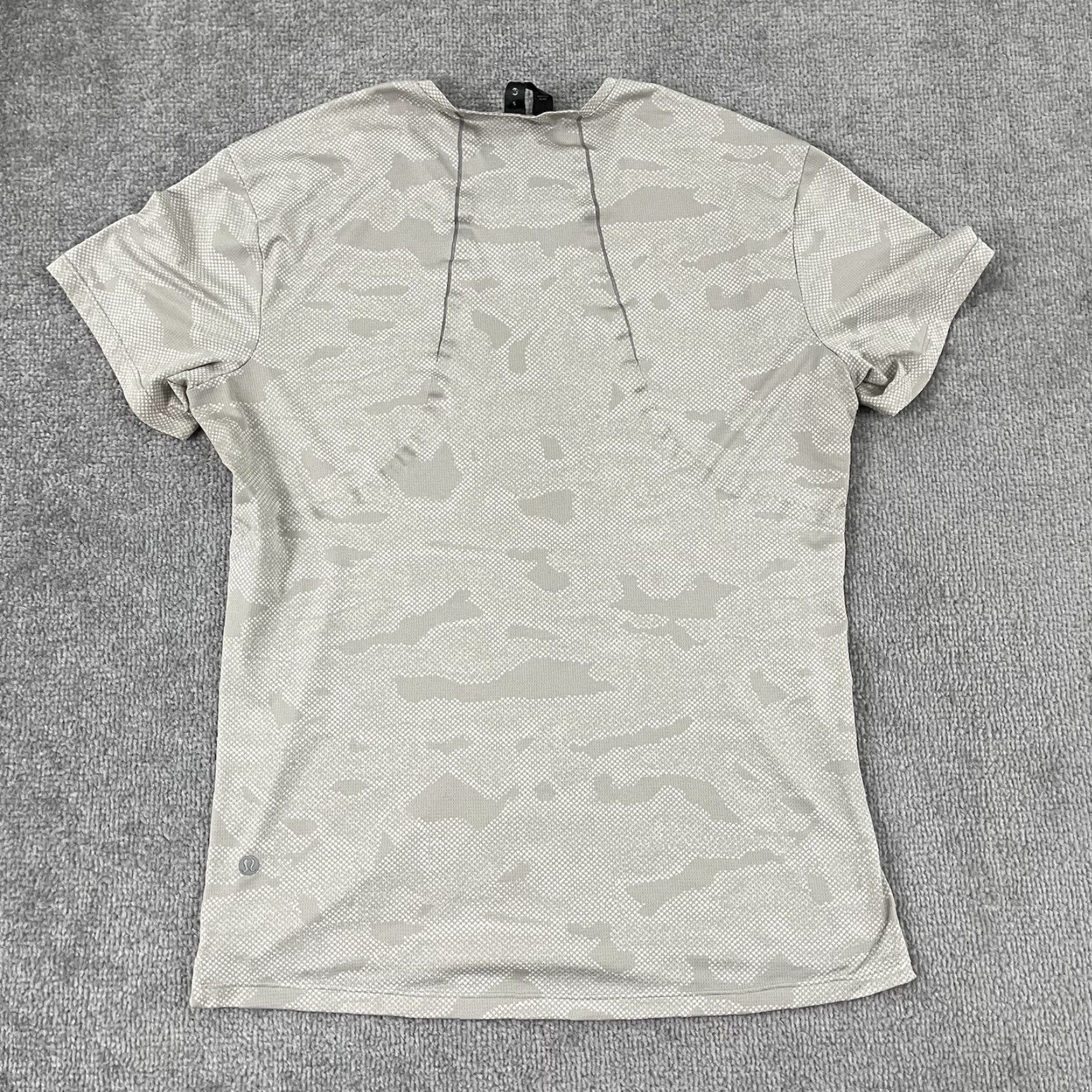 Lululemon VINTAGELULULEMON Shirt Mens Small Brown Camo Fast Free Training Workout Running Gym Size US S / EU 44-46 / 1 - 2 Thumbnail