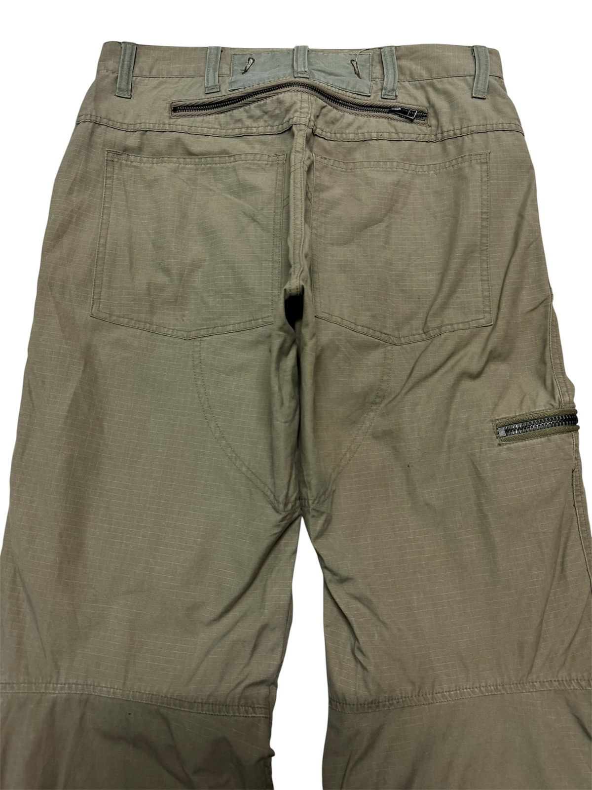Undercover G-STAR RAW x S.C ARMY ELWOOD SICK MULTIPOCKET DOUBLE KNEE Size US 30 / EU 46 - 19 Thumbnail