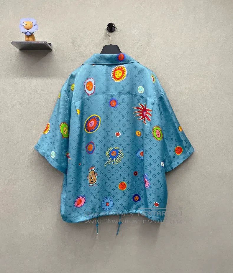 Louis Vuitton Louis Vuitton size 4l Yayoi Kusama Co-branded Short Sleeve Size 48R - 2 Thumbnail
