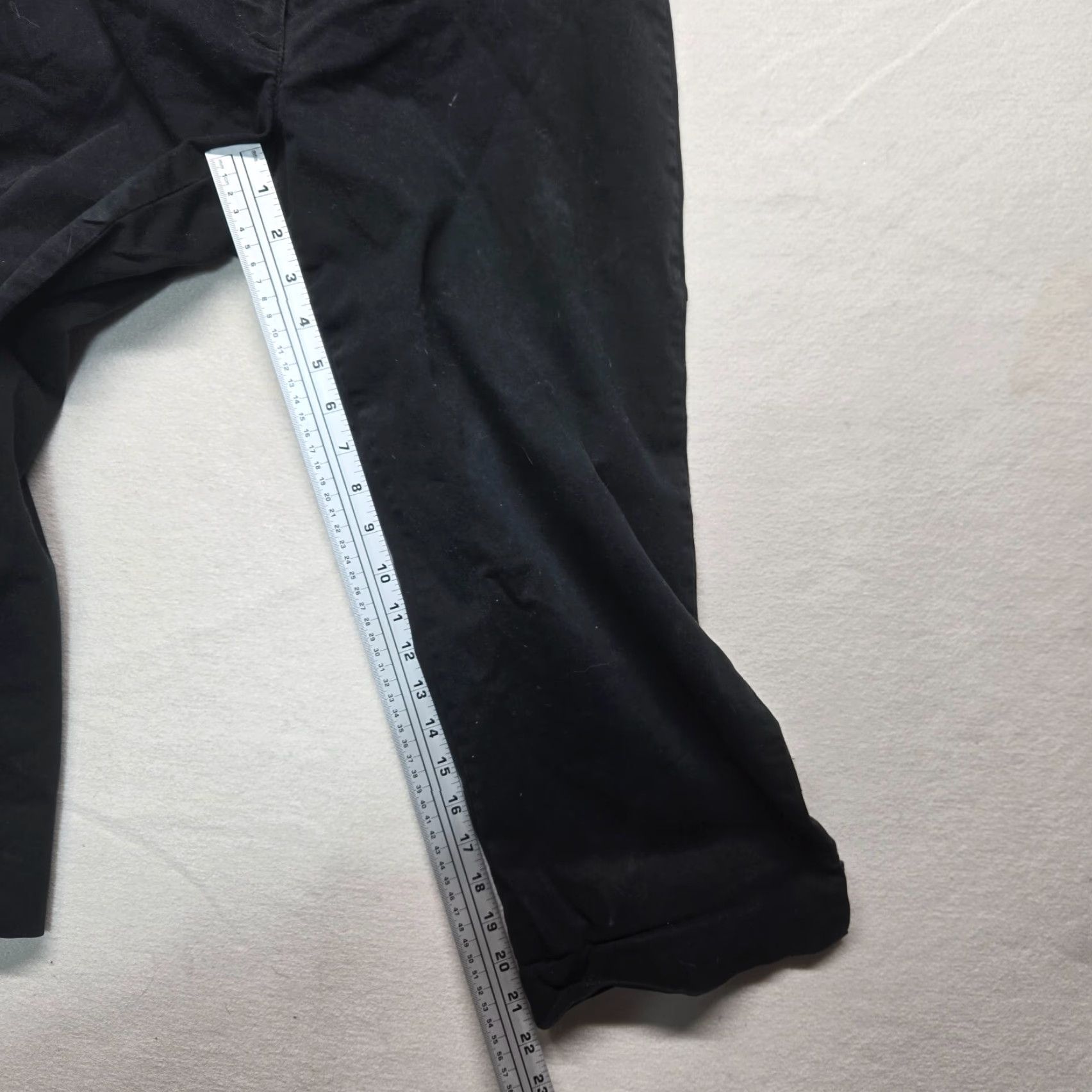 Liz Claiborne Liz Claiborne Pants Dress Black Solid Flat Front Straight Regular Size 12 Womens Size 34" / US 12 / IT 48 - 6 Thumbnail