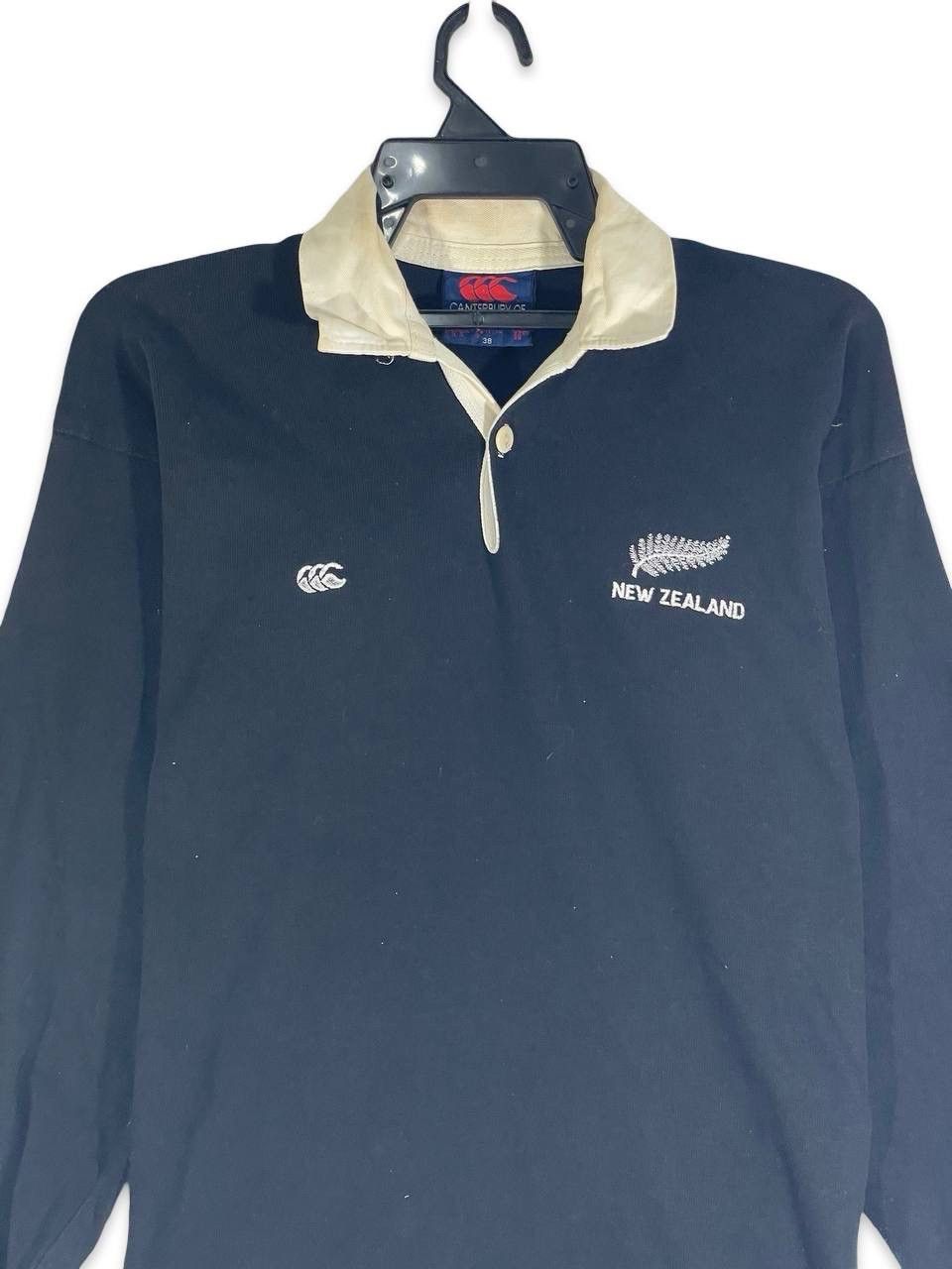Canterbury of New Zealand Vintage 90s canterbury all blacks rugby shirt size S Size US S / EU 44-46 / 1 - 2 Thumbnail