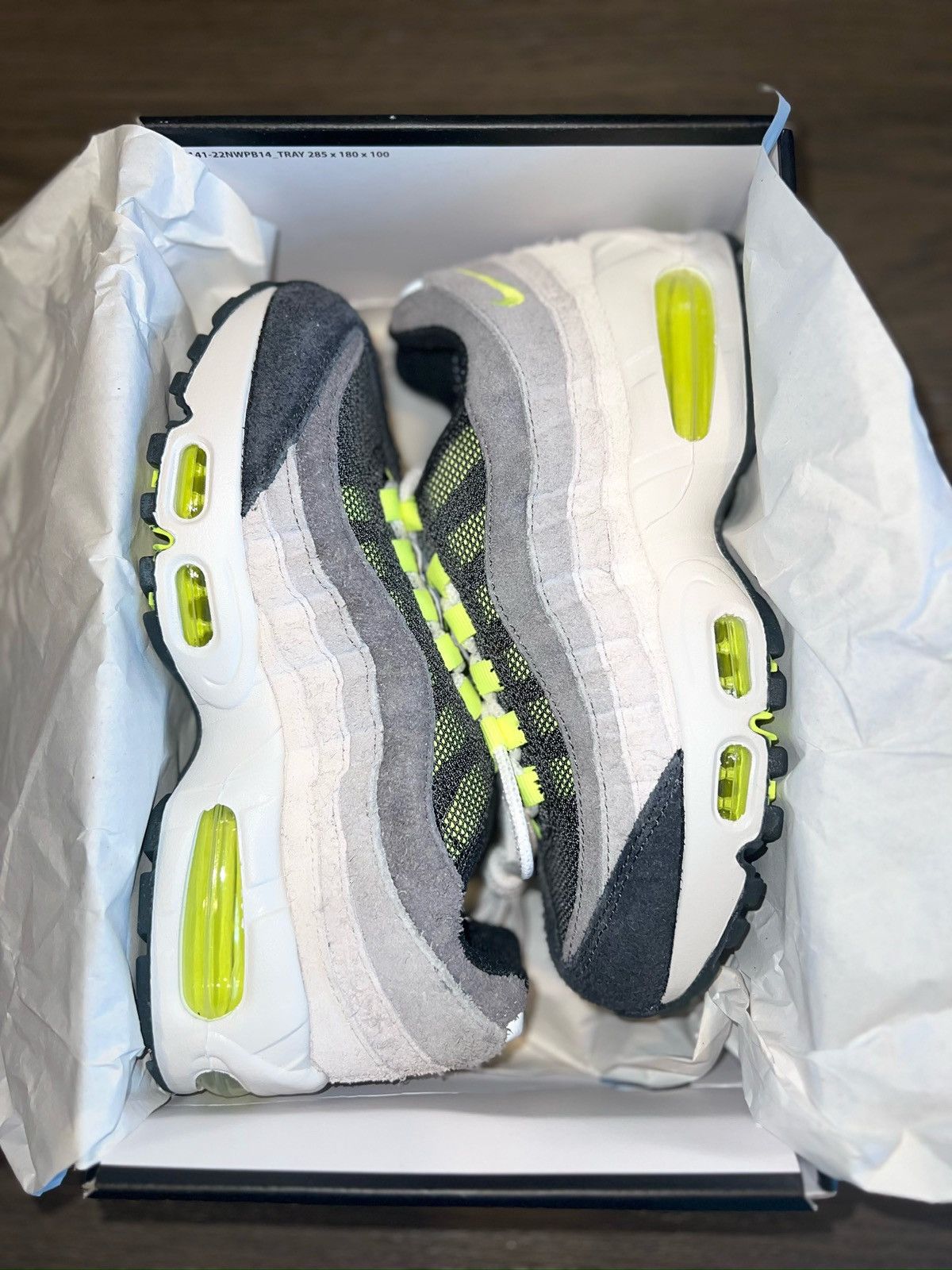 Nike Nike Air Max 95 OG Reverse Size 4M/5.5W Size US 5 / EU 37 - 18 Thumbnail