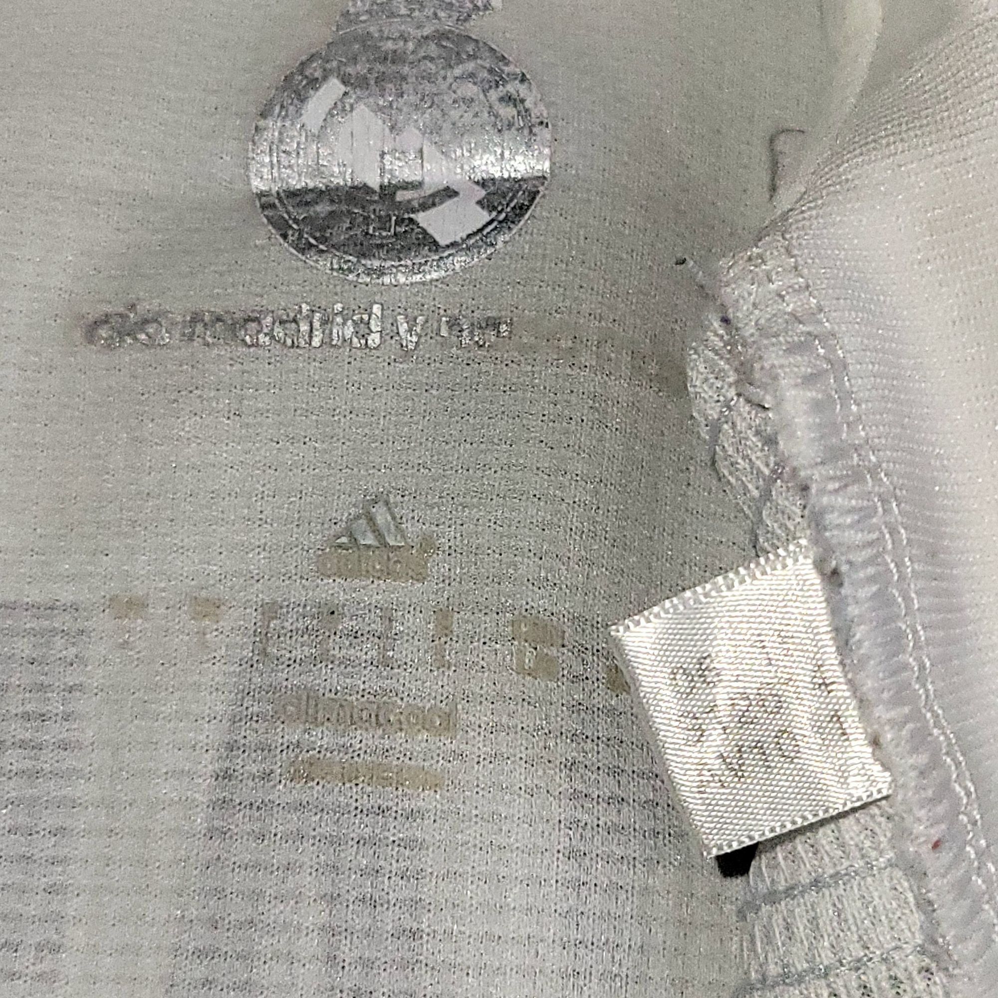 Adidas Ronaldo Real Madrid 2015 2016 FINAL Soccer Jersey L Size US L / EU 52-54 / 3 - 7 Thumbnail