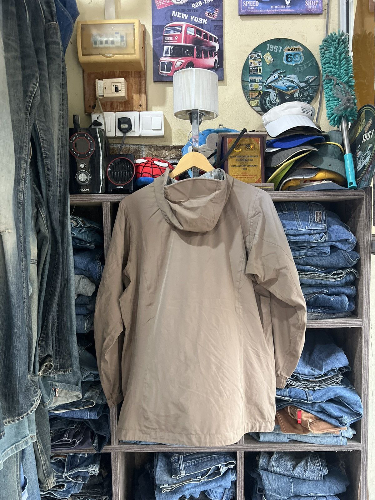 Montbell 🔥Montbell Hoodie Light Jacket Size M / US 6-8 / IT 42-44 - 2 Thumbnail