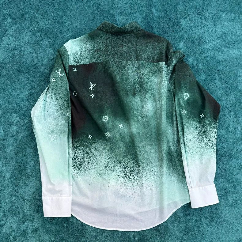 Louis Vuitton Louis Vuitton Gradient render shirt 2502-Nextarrow Size US XL / EU 56 / 4 - 2 Thumbnail
