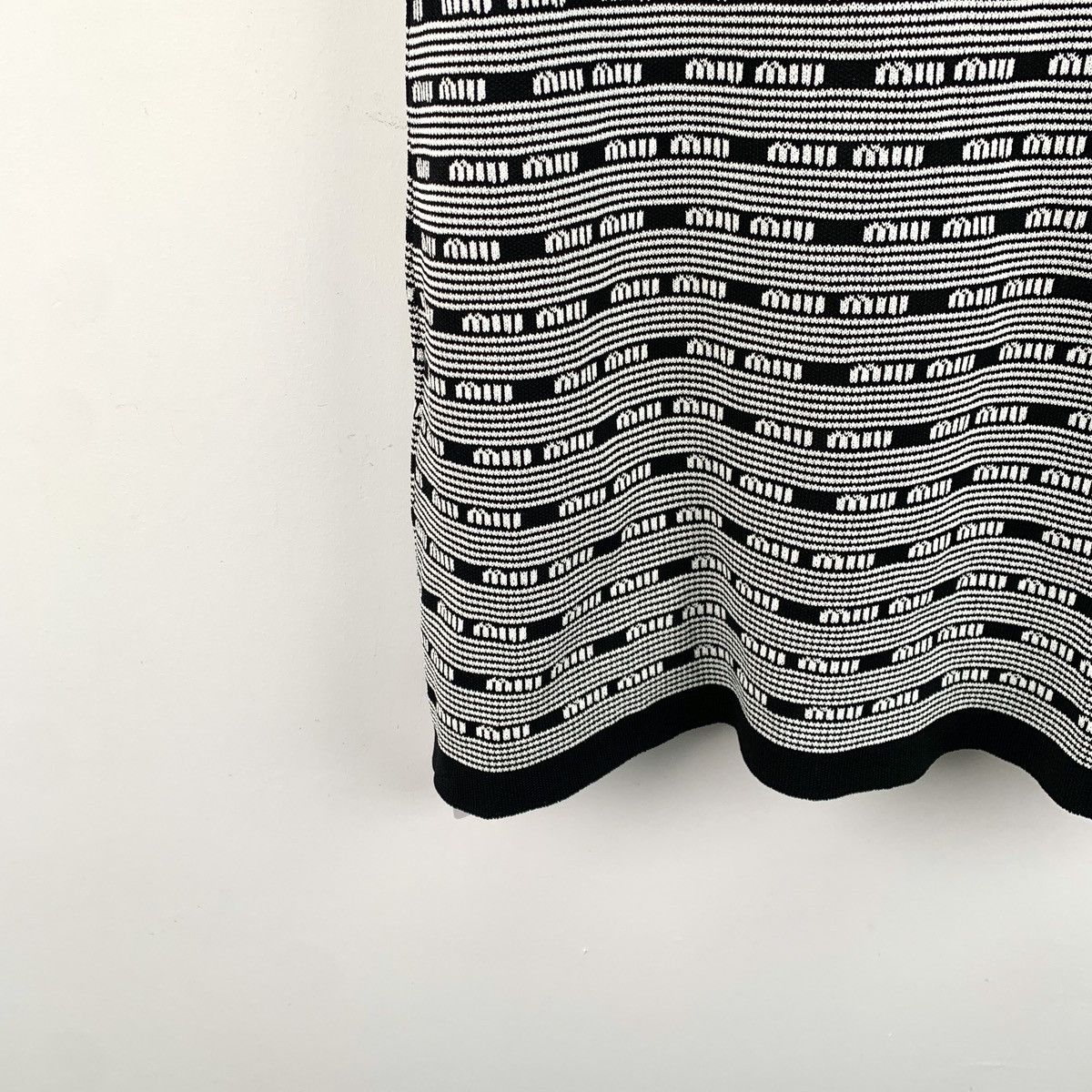Miu Miu Miu Miu 22 Gray Striped Logo Monogrammed Appliqué Knit Dress Size S / US 4 / IT 40 - 4 Thumbnail