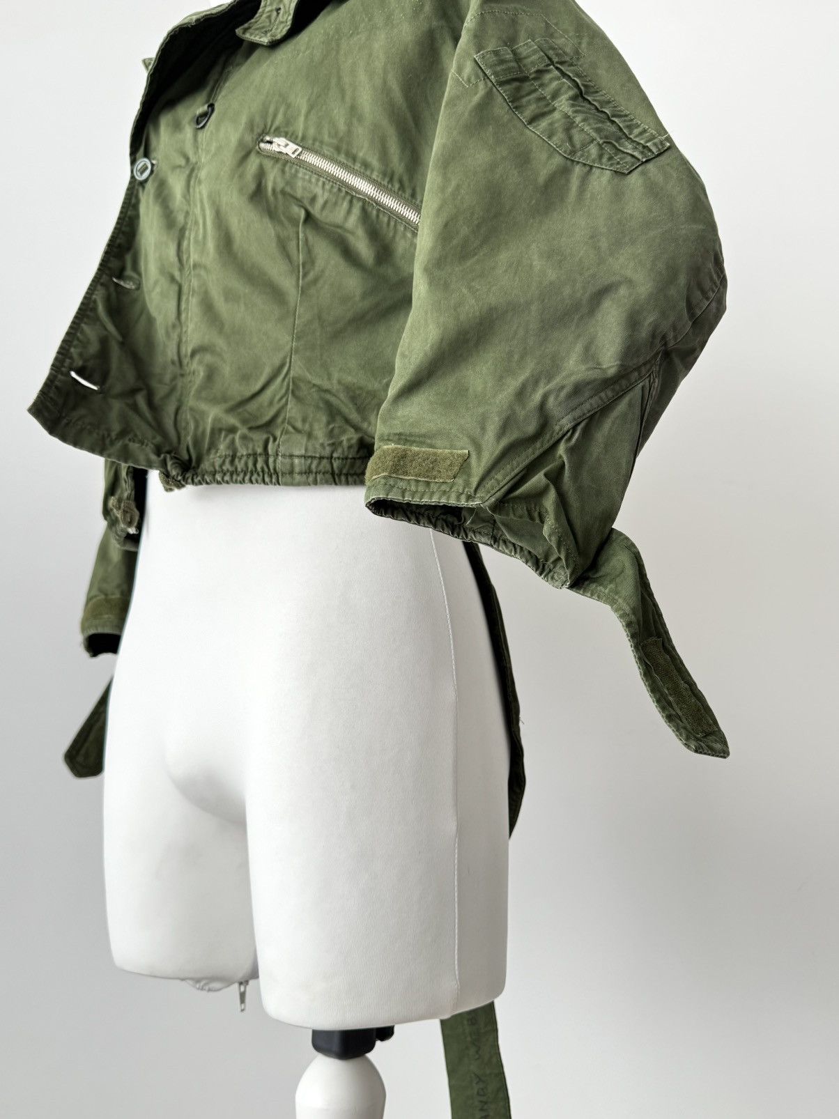 Vintage Early 1980s British Army RAF MK3 Cold Weather Flying Jacket Size US M / EU 48-50 / 2 - 7 Thumbnail