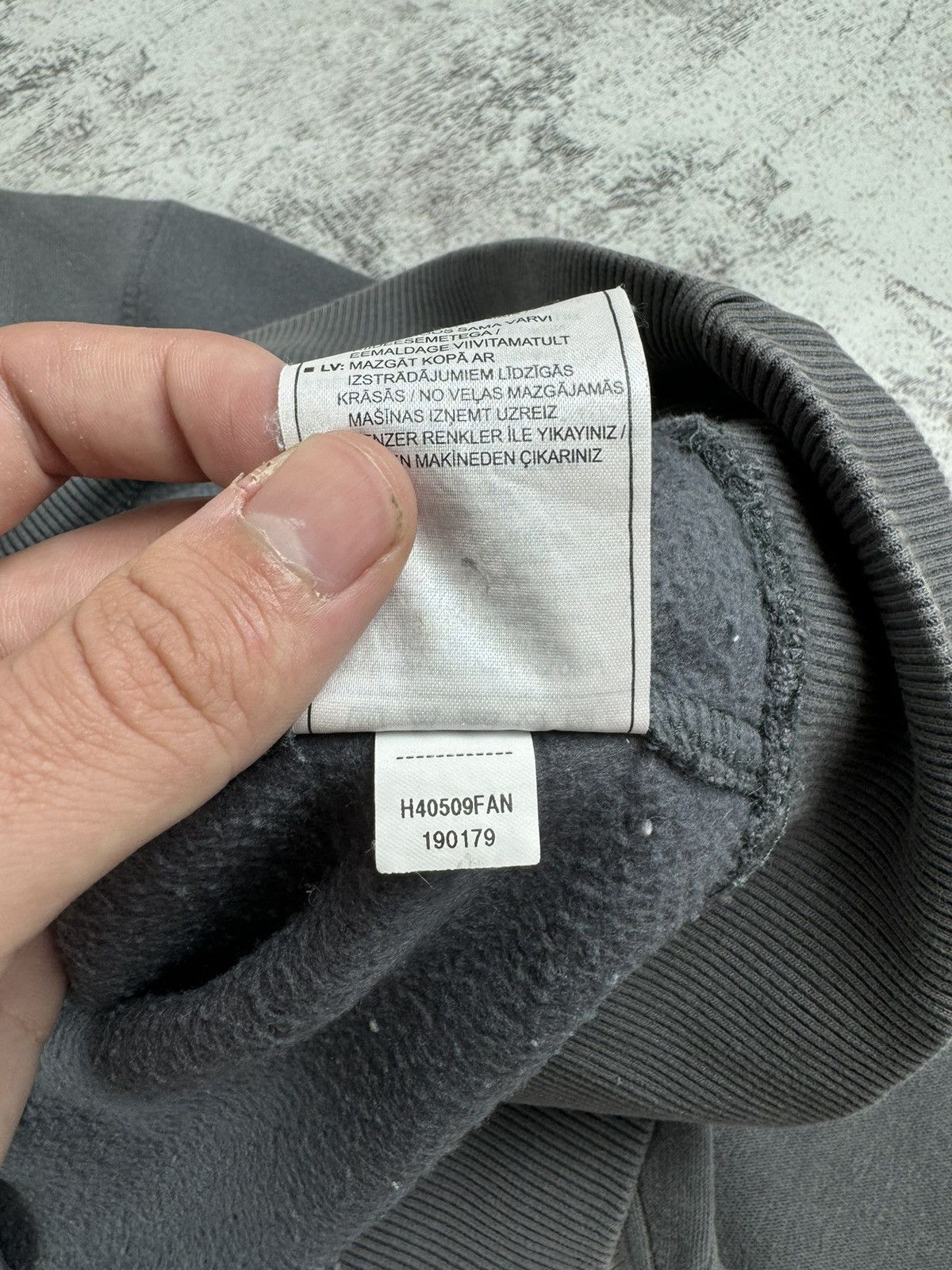 Nike Nike 90S Center Swoosh Logo Grey Sport Sweatshirt Y2K Hoodie Size US L / EU 52-54 / 3 - 9 Thumbnail