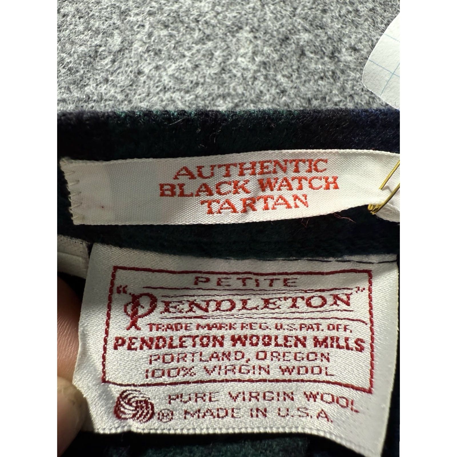 Pendleton VINTAGE Pendleton Skirt Midi Wool Plaid Tartan Green Black Pleated Button 8 Women Size 30" / US 8 / IT 44 - 3 Thumbnail