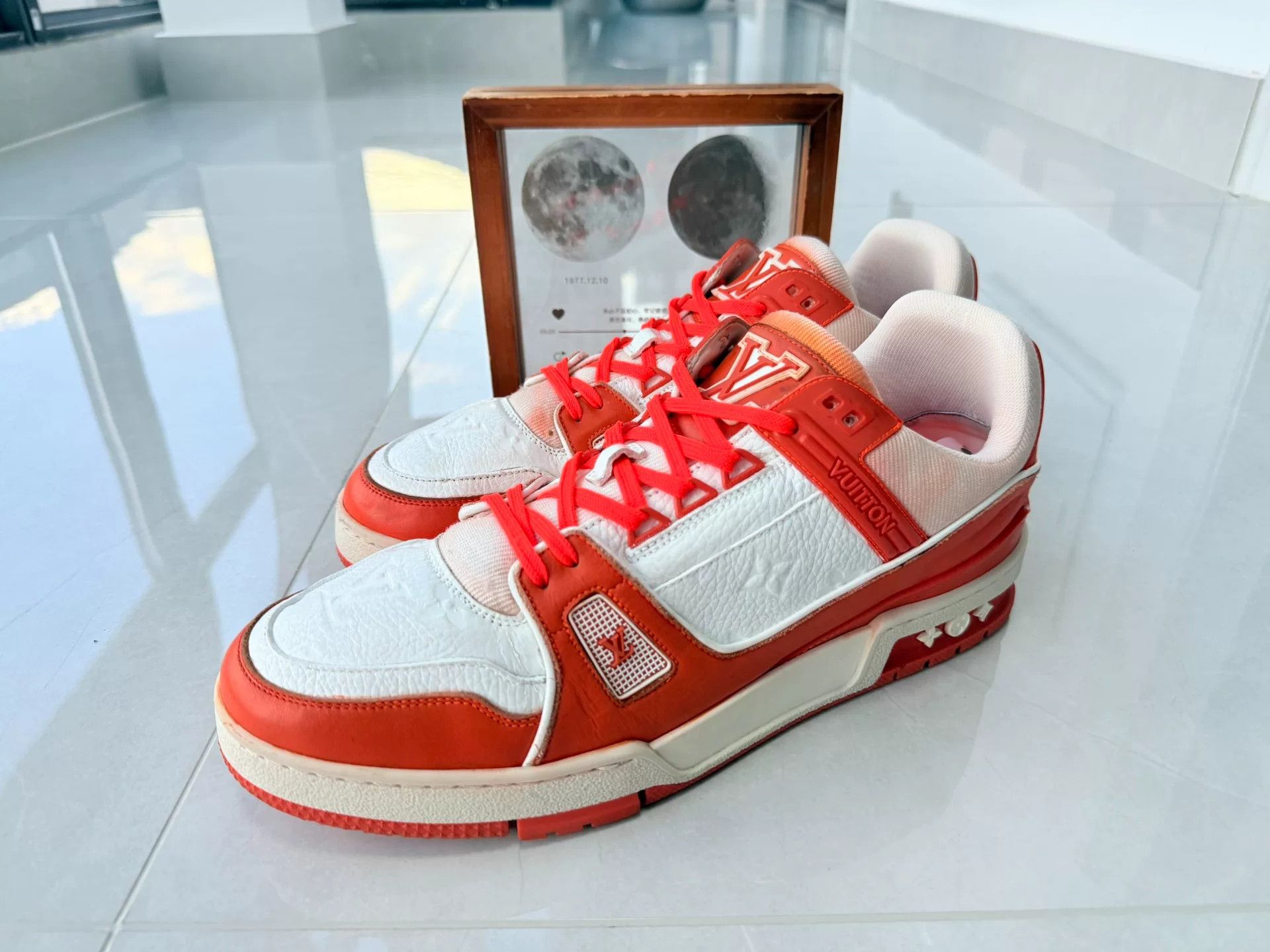 Louis Vuitton Louis Vuitton Training White Lowtop Sneakers 10 Men Size US 10 / EU 43 - 1 Thumbnail