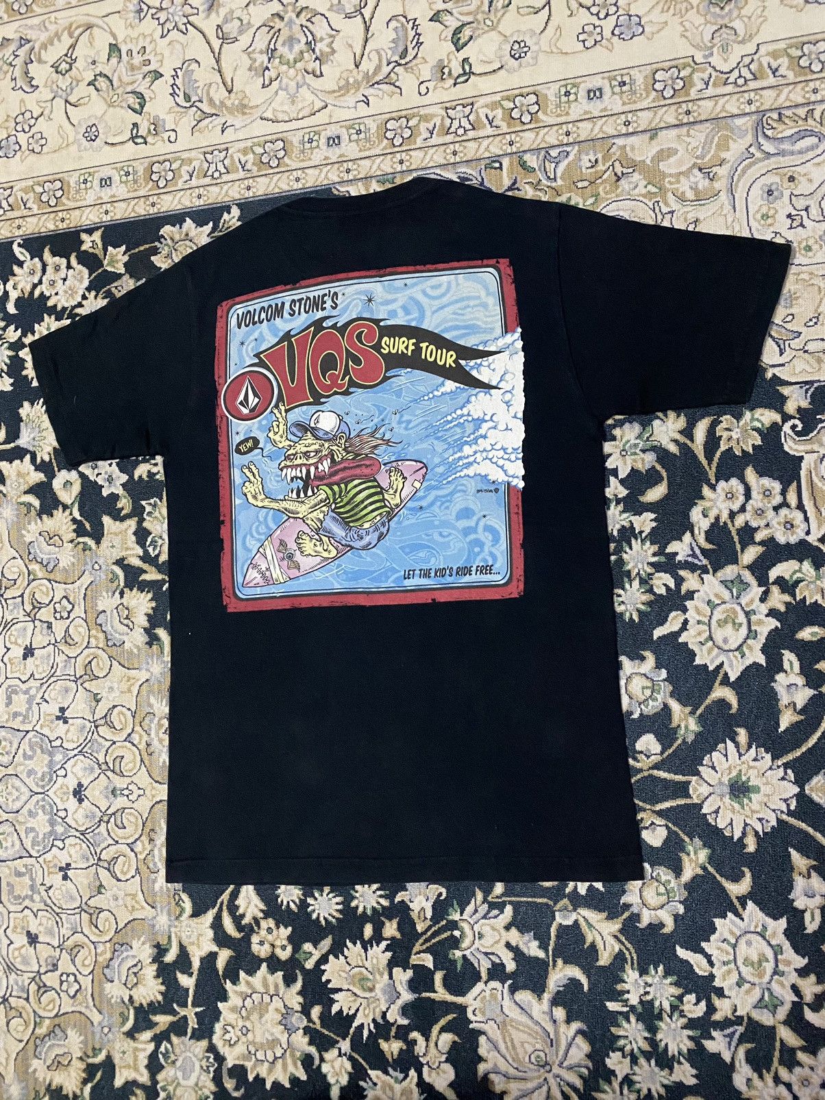 Volcom Vintage Volcom Stone’s Ovqs Surf Tour Size US S / EU 44-46 / 1 - 2 Thumbnail
