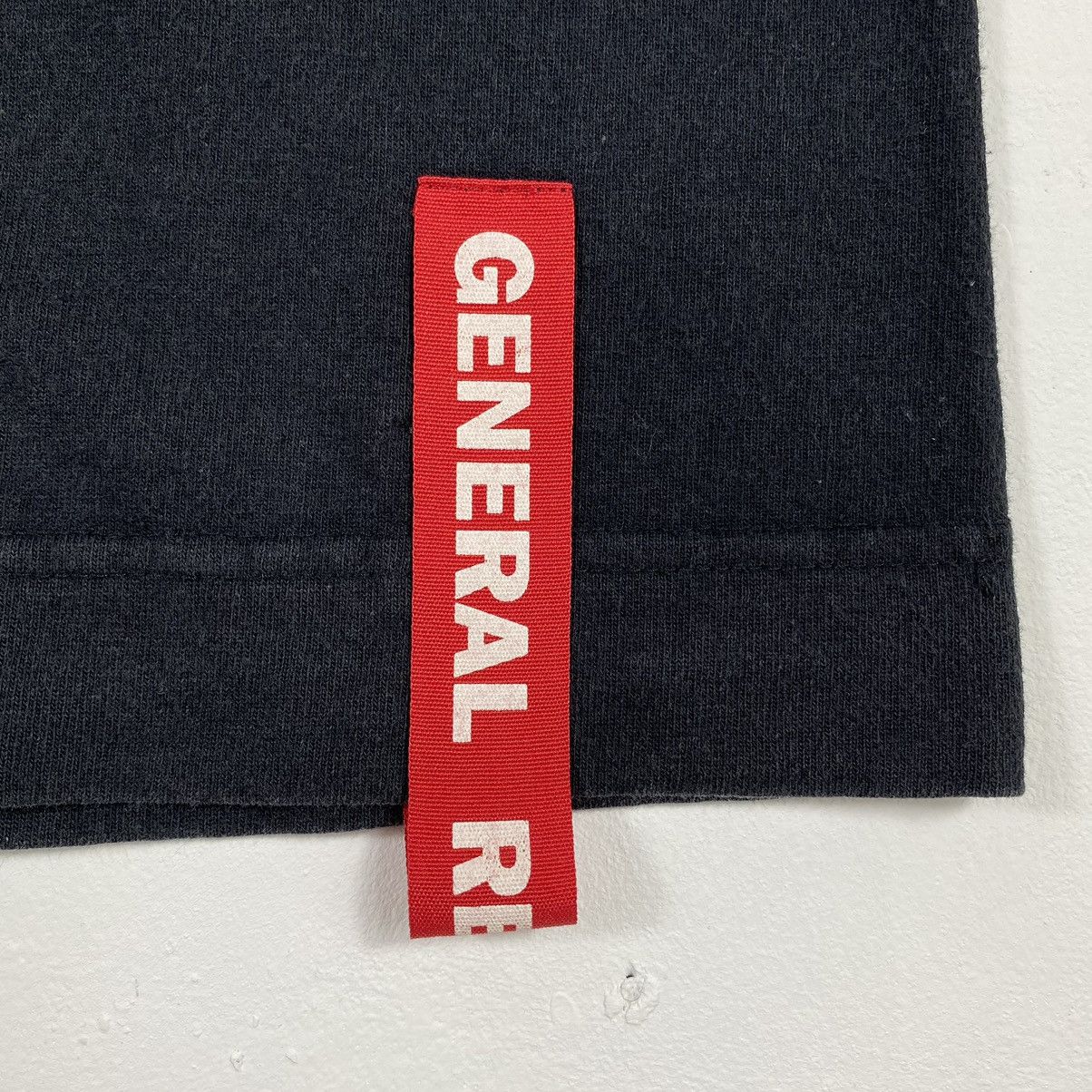 General Research Vintage GENERAL RESEARCH GR & Crown Tee Size US M / EU 48-50 / 2 - 5 Thumbnail