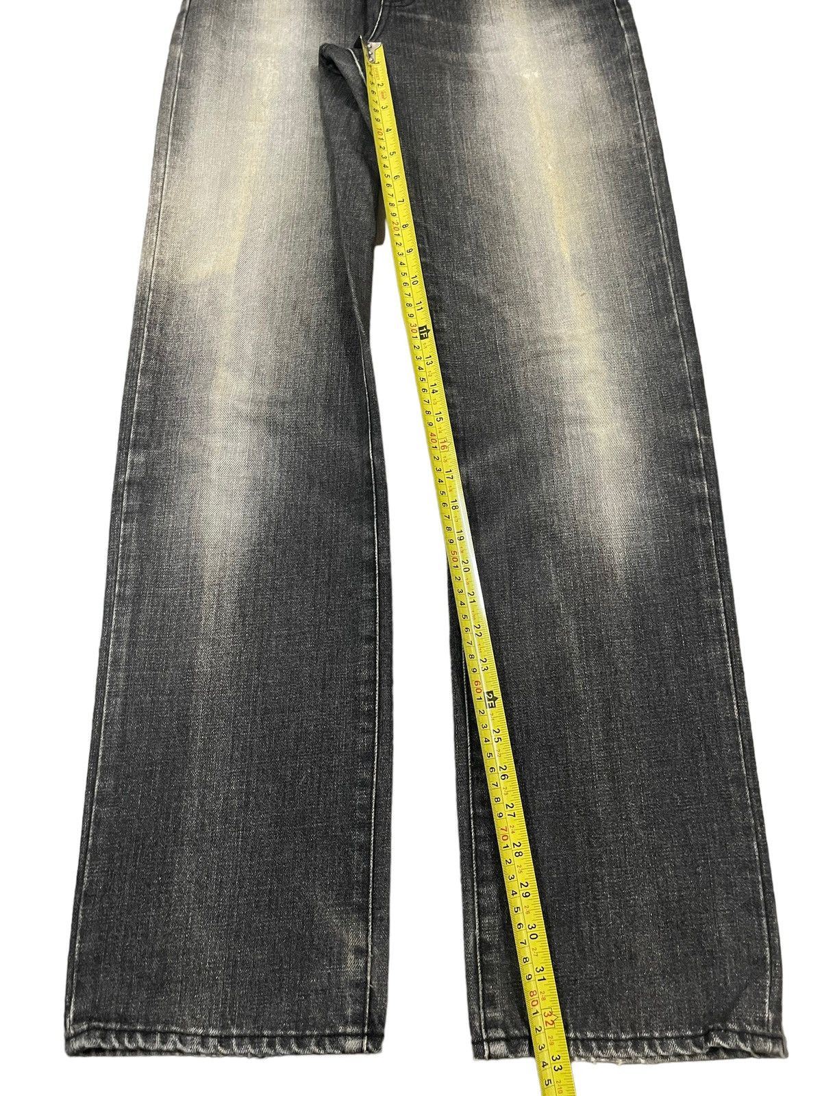 Uniqlo Vintage Japanese Uniqlo Faded Wash Style Loose Jeans Size US 30 / EU 46 - 11 Thumbnail