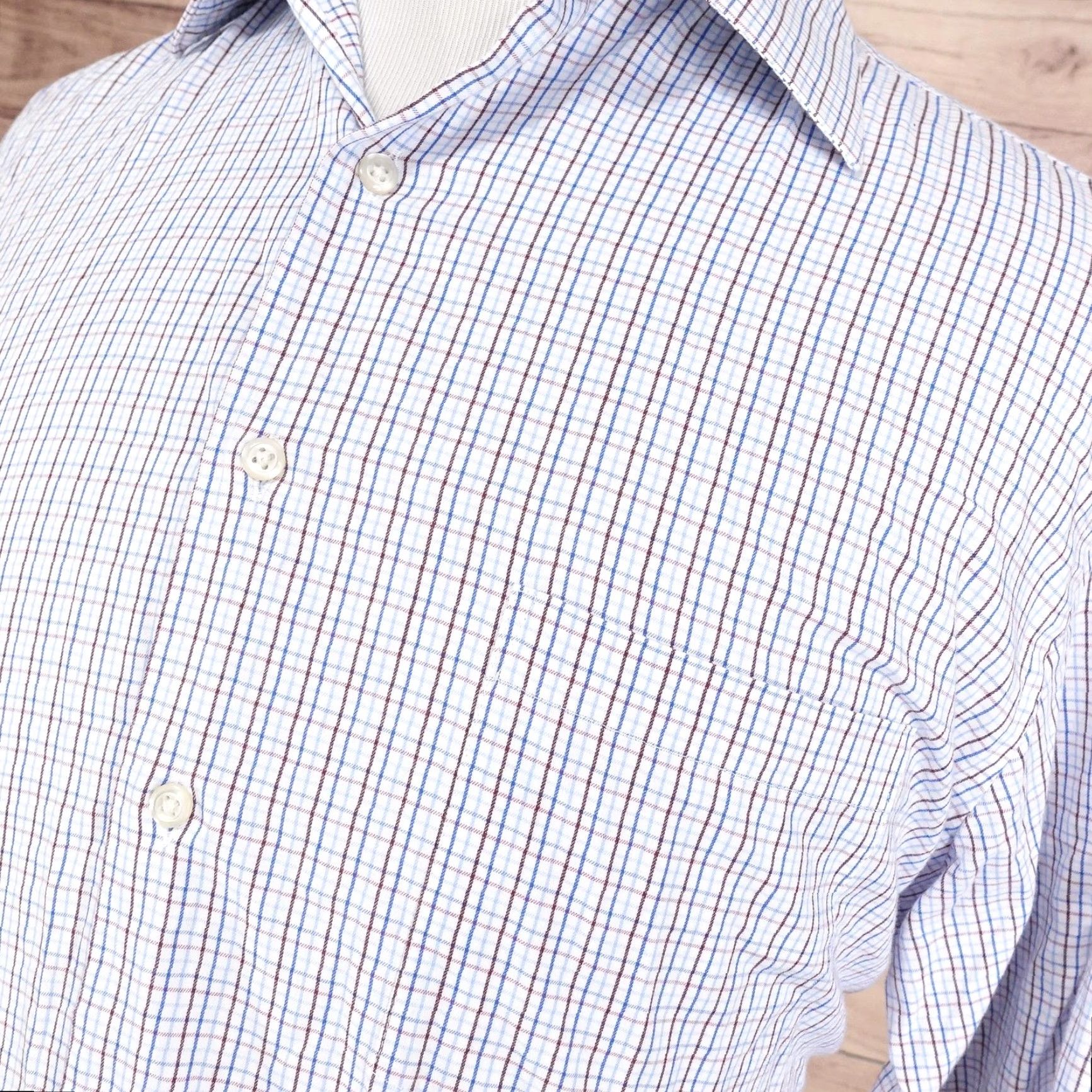Van Heusen Van Heusen Mens Dress Shirt 16-16.5 34/35 White Check Wrinkle Free Regular Fit Size 46R - 2 Thumbnail
