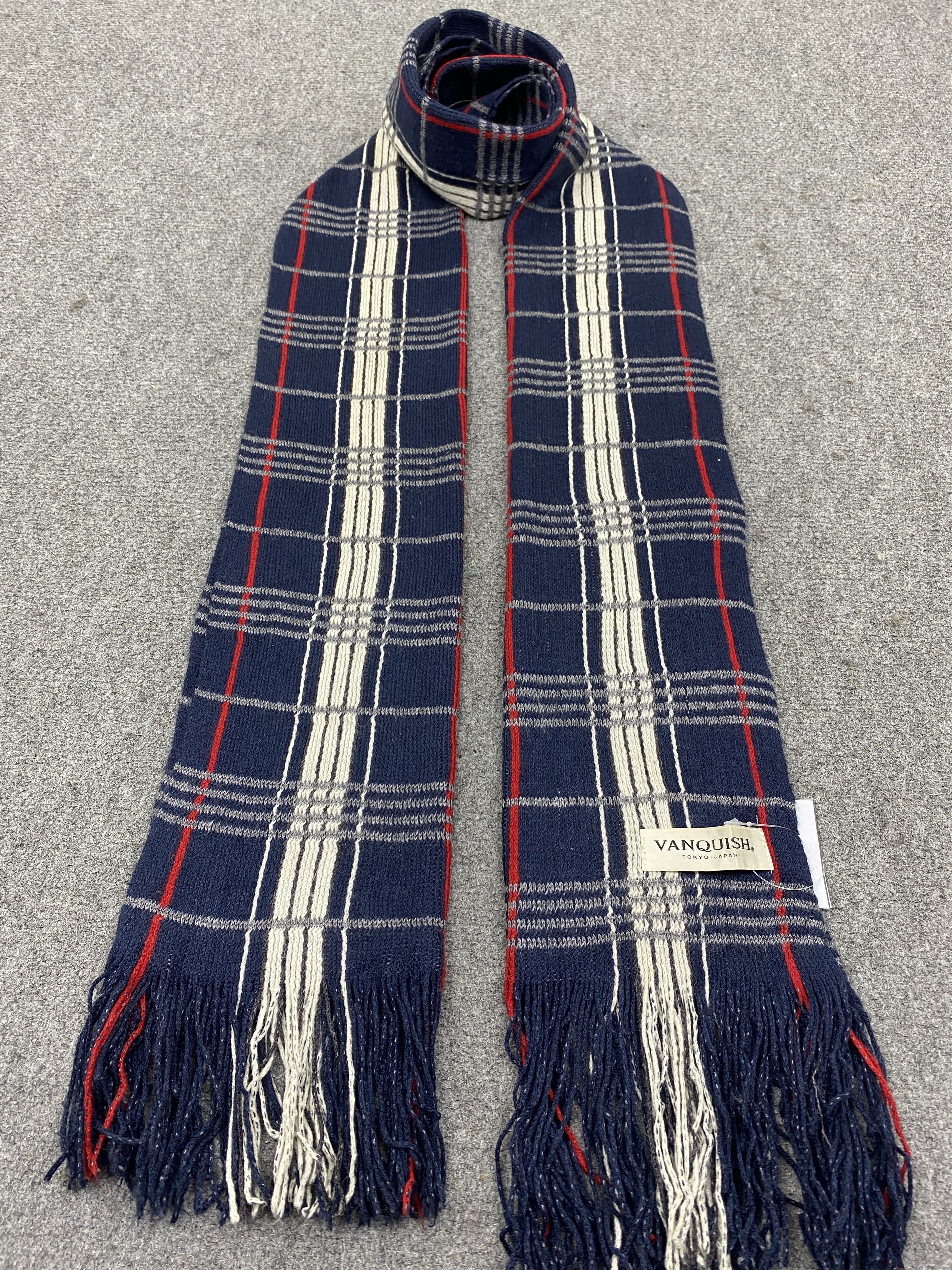 Japanese Brand Vanquish Tokyo Japan Scarf / Muffler / Neckwear SC0280 Size ONE SIZE - 1 Thumbnail