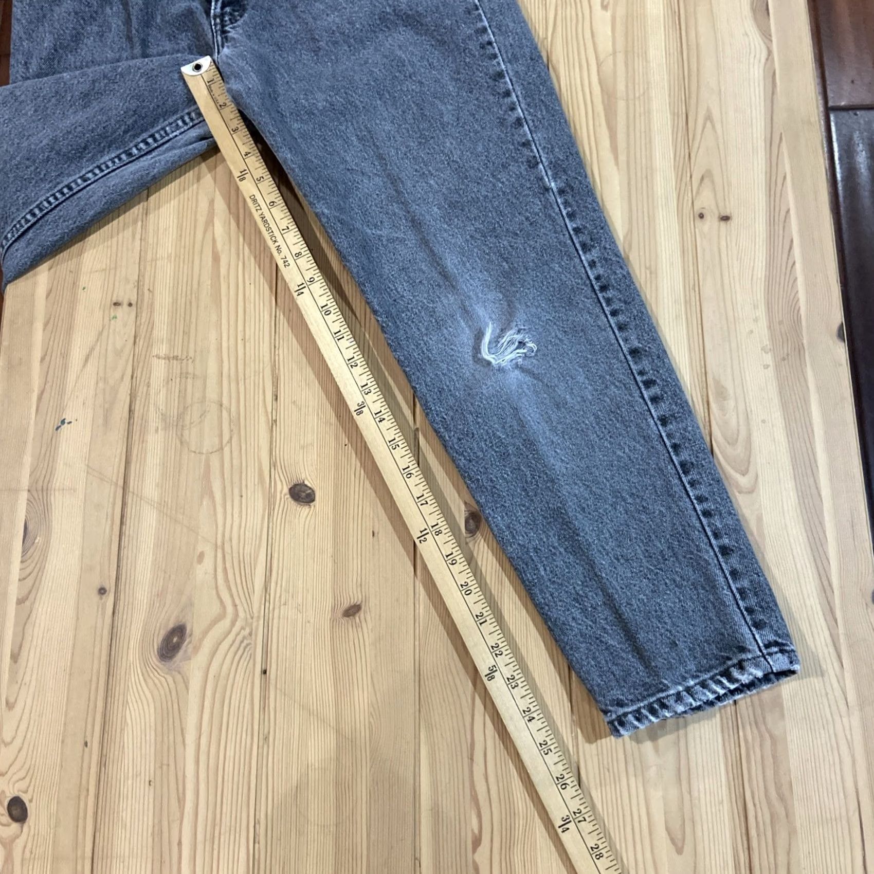 Levi's VINTAGE Levi's 550 Jeans Bootcut Denim Gray 31 Women Regular Size 31 Jeans Size 24" / US 00 / IT 34 - 5 Thumbnail