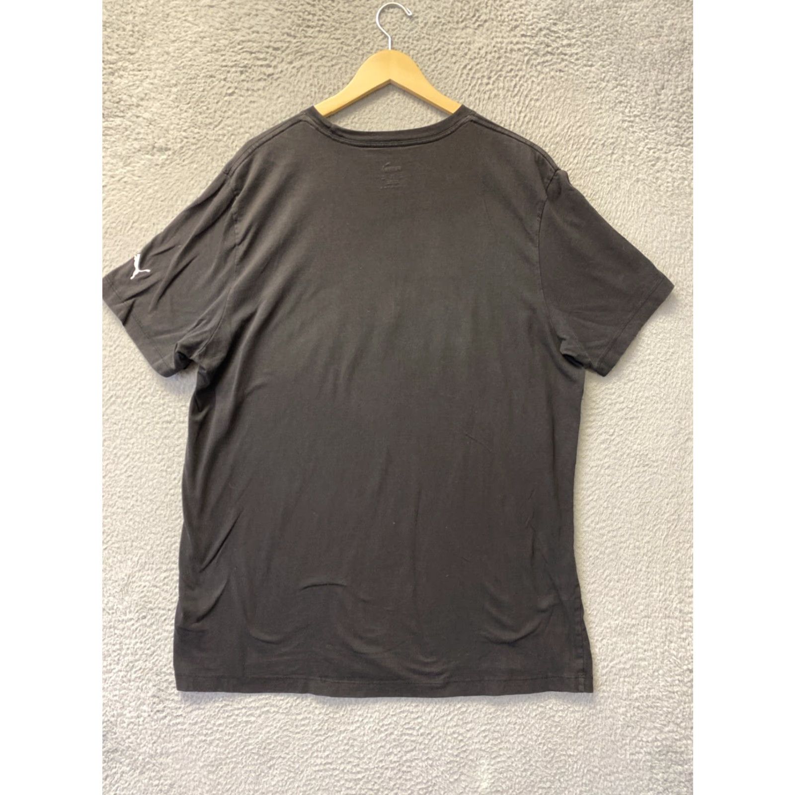 Puma VINTAGE Puma T-Shirt Mens 2XL Short Sleeve Black Graphic Logo Casual Sports Size US XXL / EU 58 / 5 - 6 Thumbnail