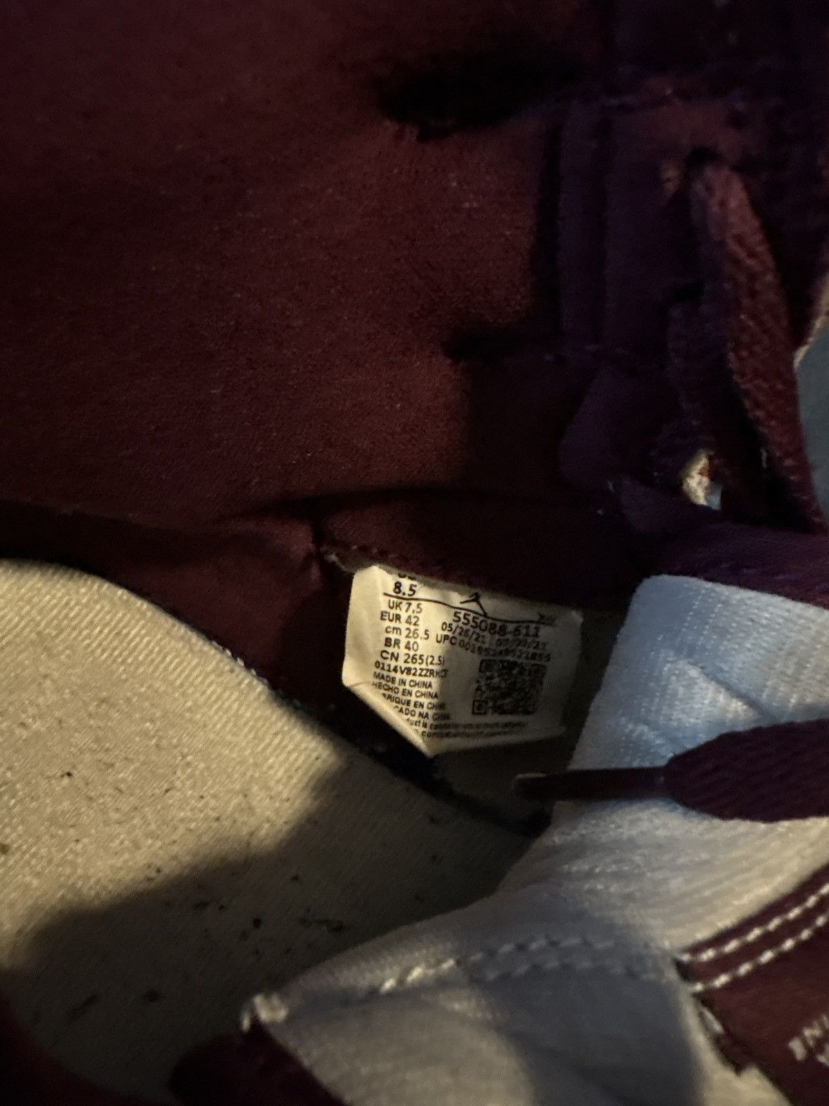 Jordan Brand Jordan 1 Bordeaux Size US 8.5 / EU 41-42 - 6 Thumbnail