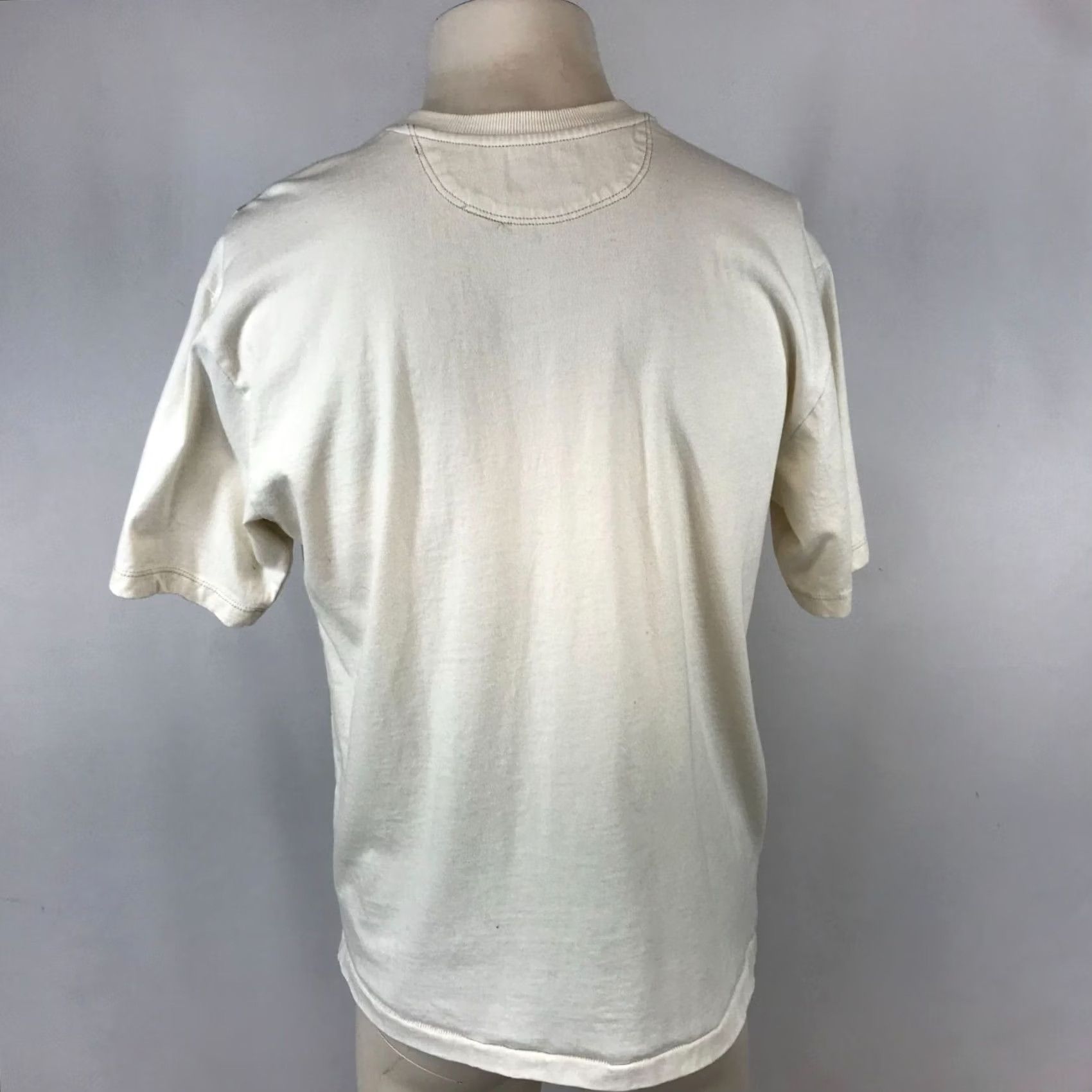 Vintage AMERICAN LEGACY Shirt Mens Medium CREAM Short Sleeve Crew Neck AMERICAN FLAG Size US M / EU 48-50 / 2 - 5 Thumbnail