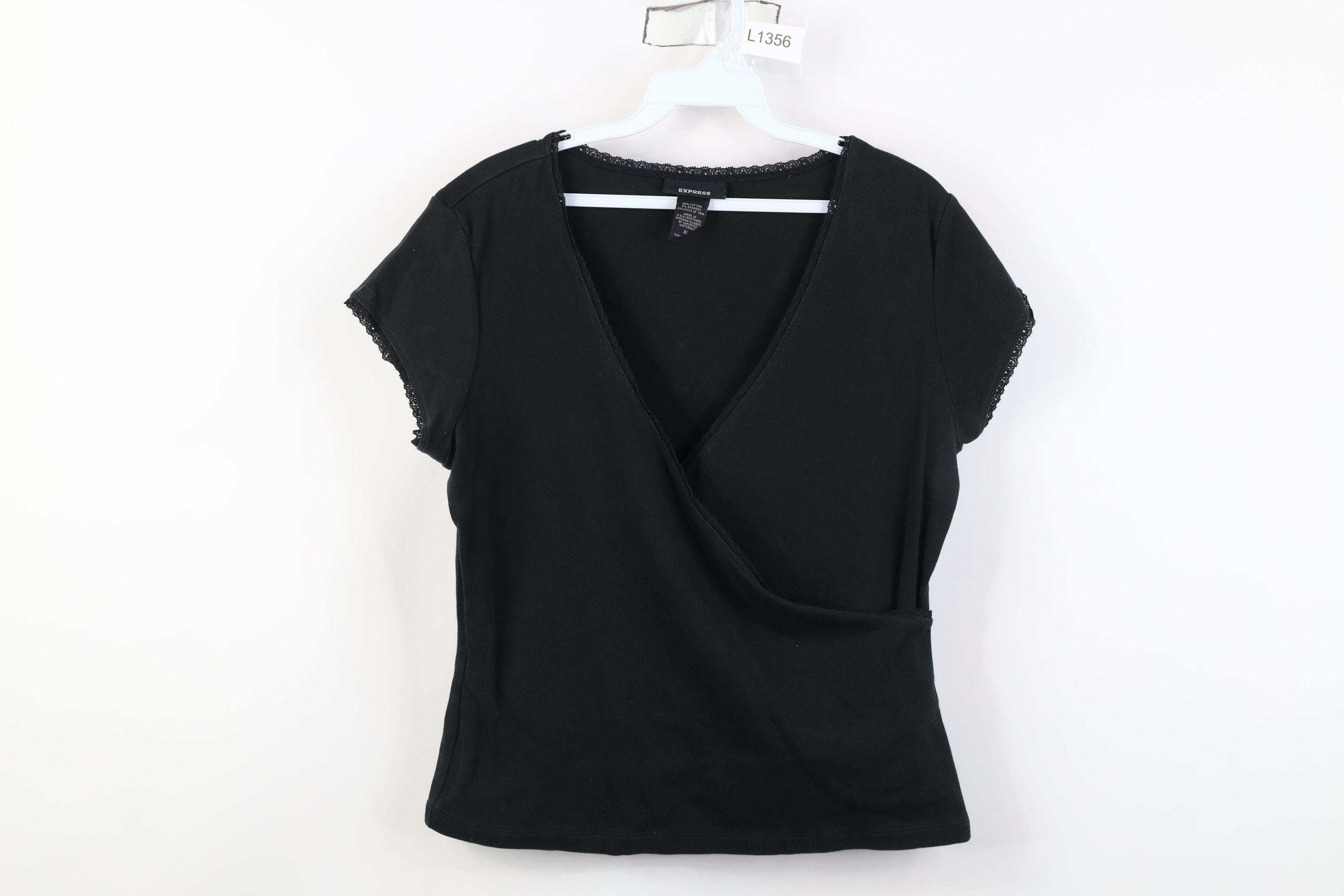 Express Vintage Y2K Express Lace Trim Ribbed Knit T-Shirt Black Size XL / US 12-14 / IT 48-50 - 1 Thumbnail