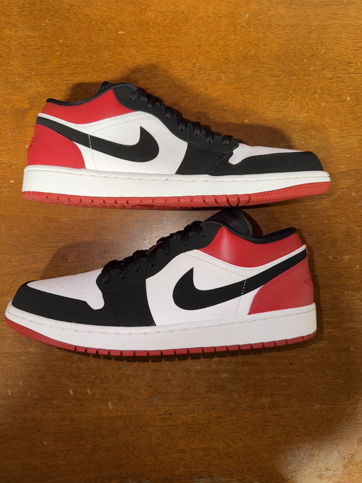 Nike Air Jordan 1 Low Black Toe size 12 Size US 12 / EU 45 - 1 Thumbnail