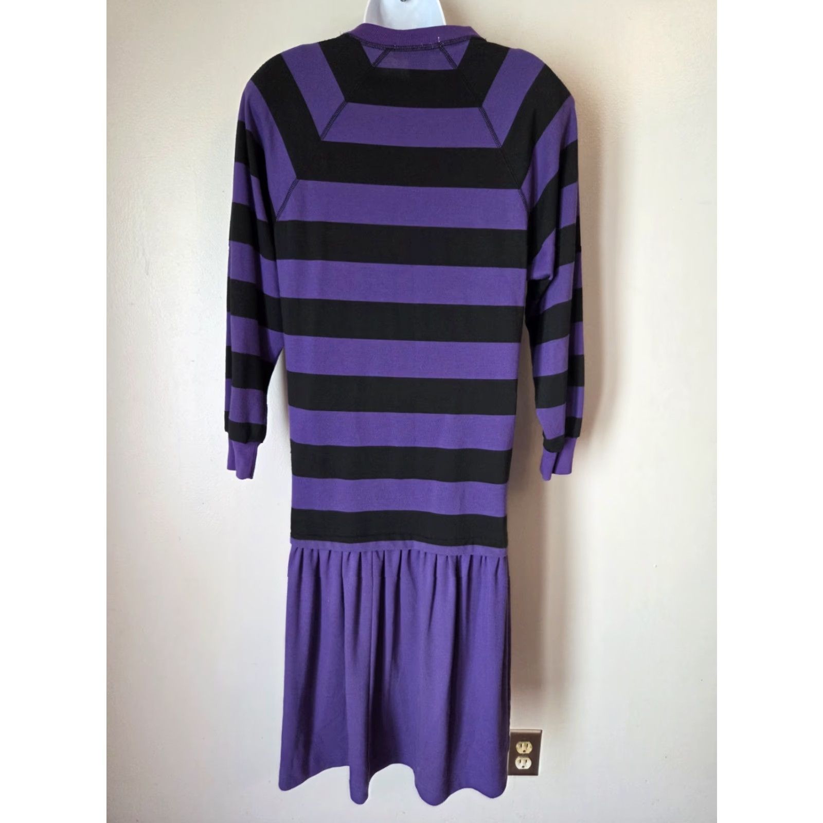 Vintage VTG 80s Adolfo II Purple Black Stripe Drop Waist Ruffle Hem Sweater Dress Size S Women's Dress Size S / US 4 / IT 40 - 5 Thumbnail
