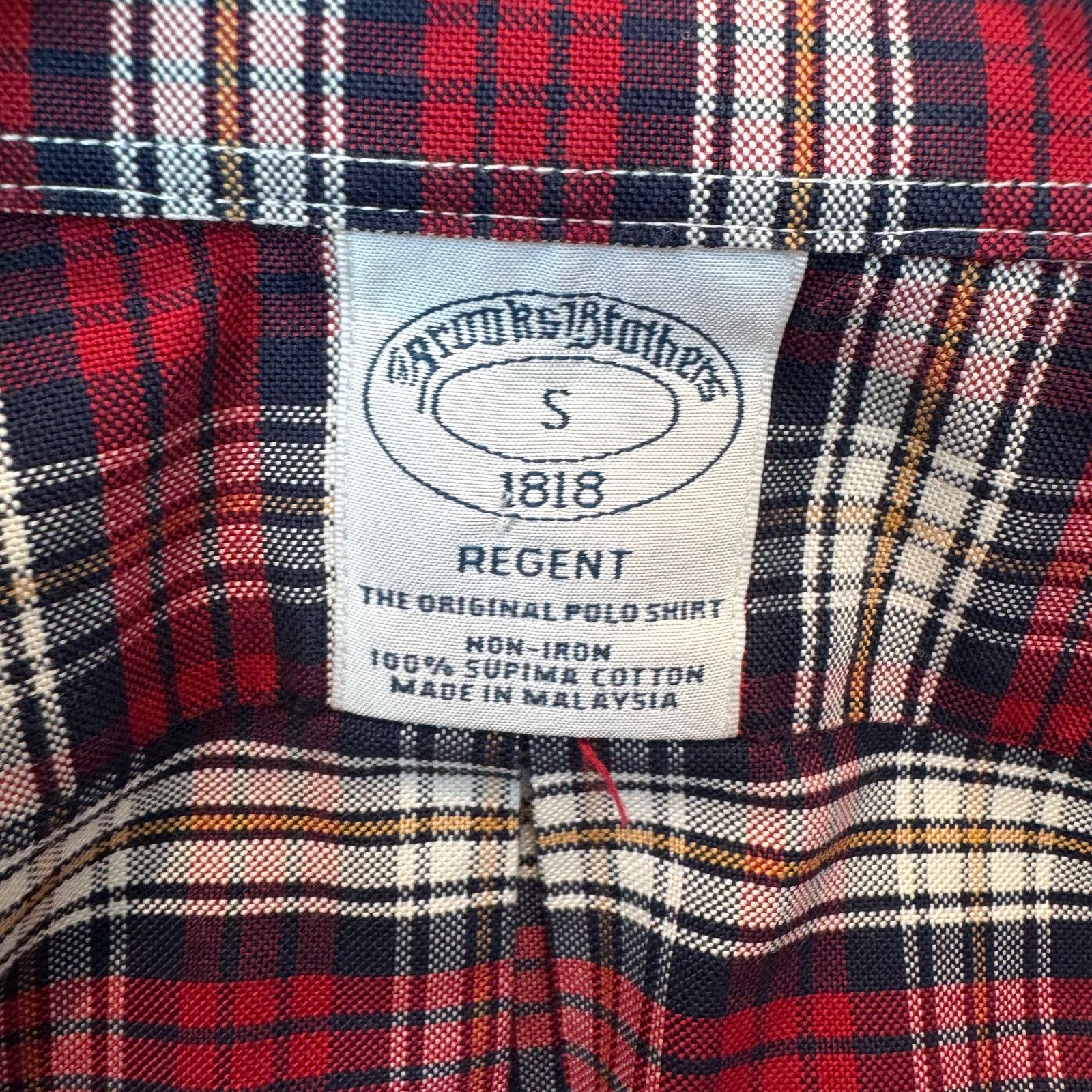 Brooks Brothers Brooks Brothers Men's Regent Red Plaid Button Down Top Size US S / EU 44-46 / 1 - 4 Thumbnail