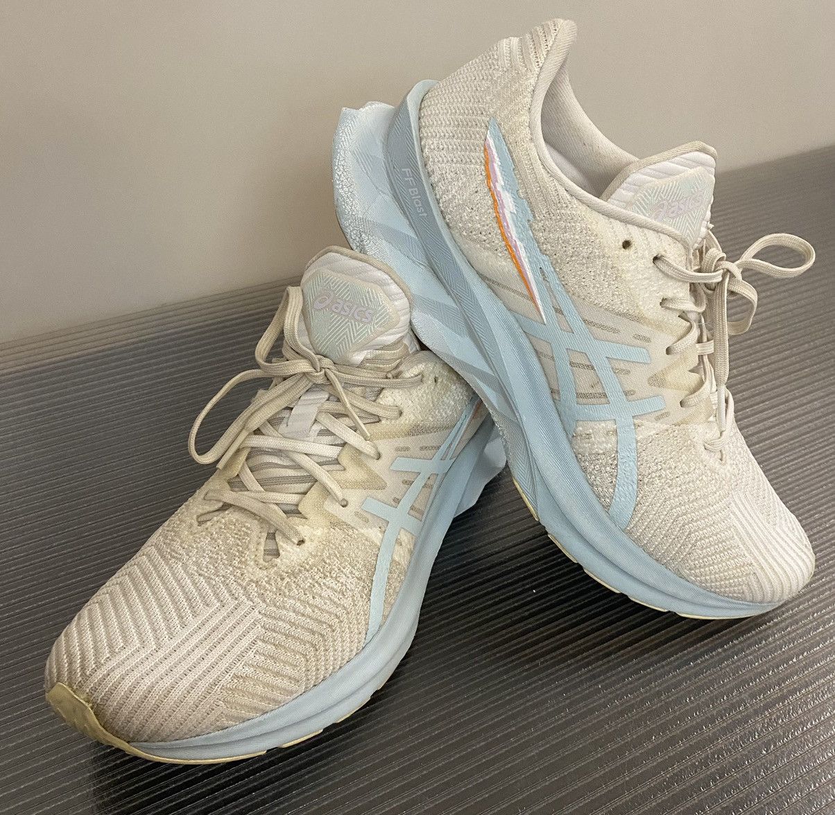 Asics ASICS NOVABLAST WHITE AQUA ANGEL 10 Size US 10 / IT 40 - 6 Thumbnail