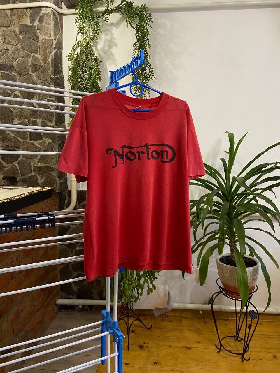 Vintage 80s Vintage Norton British Motorcycles Biker T Shirt Size US XL / EU 56 / 4 - 1 Thumbnail