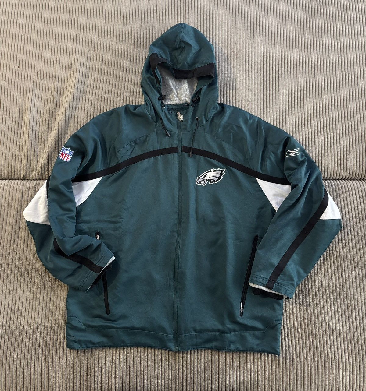 Reebok Reebok NFL Philadelphia Eagles Sideline Fleece Jacket XL Size US XL / EU 56 / 4 - 1 Thumbnail