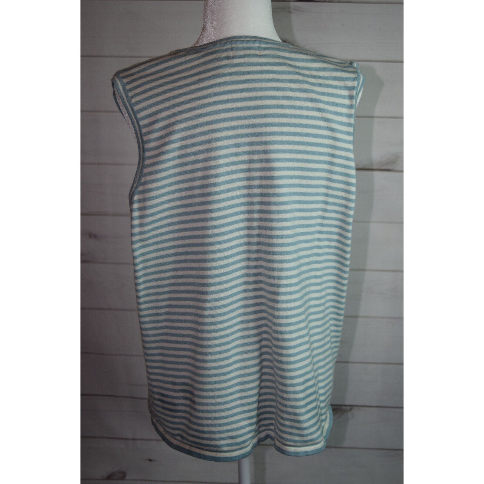 Vintage Kathie Lee Woman Blue Striped V-Neck Tank Top SZ 18W/20W Size XXL / US 16-18 / IT 52-54 - 3 Thumbnail