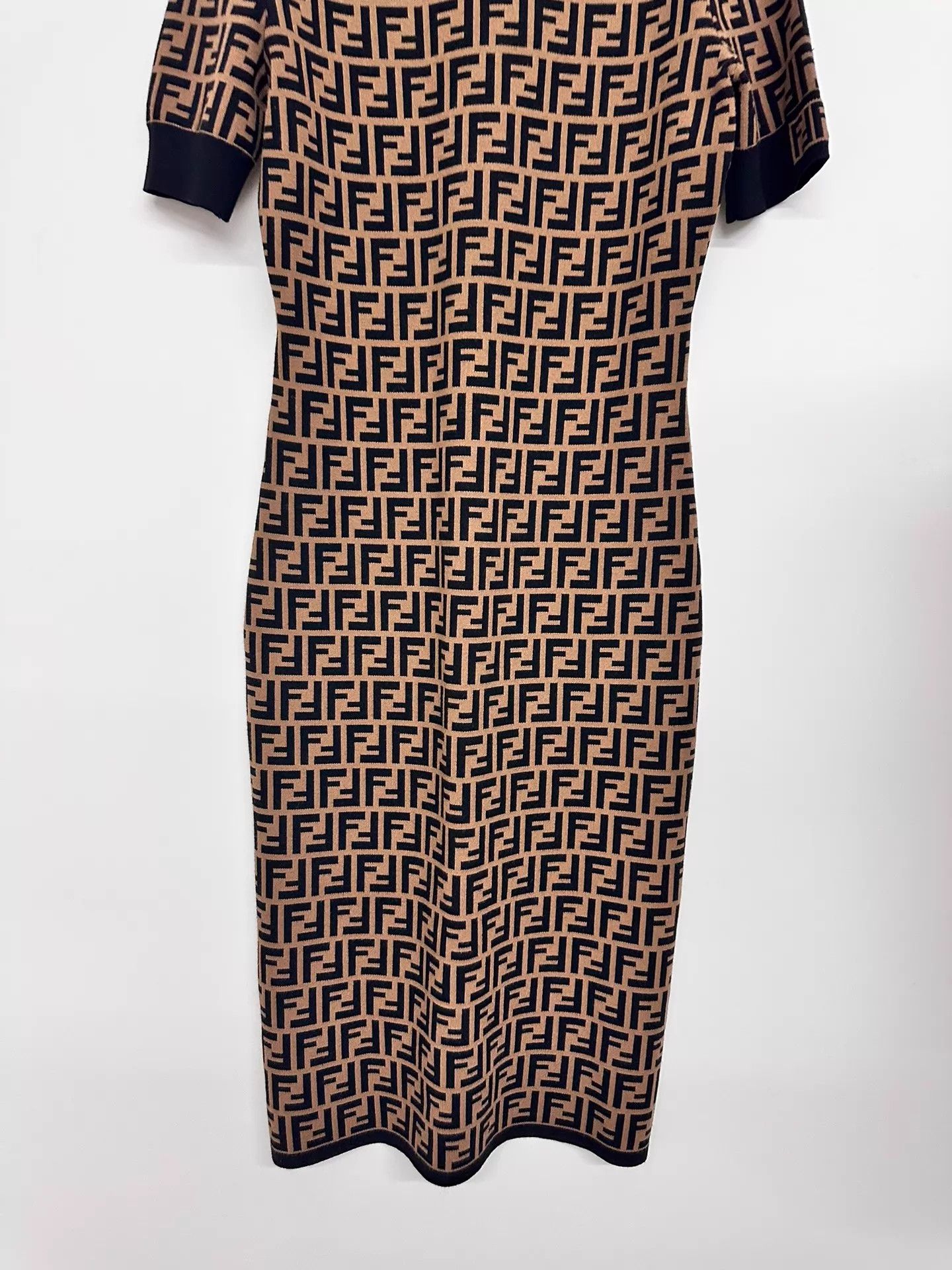 Fendi Fendi 44 women's dress Size M / US 6-8 / IT 42-44 - 9 Thumbnail