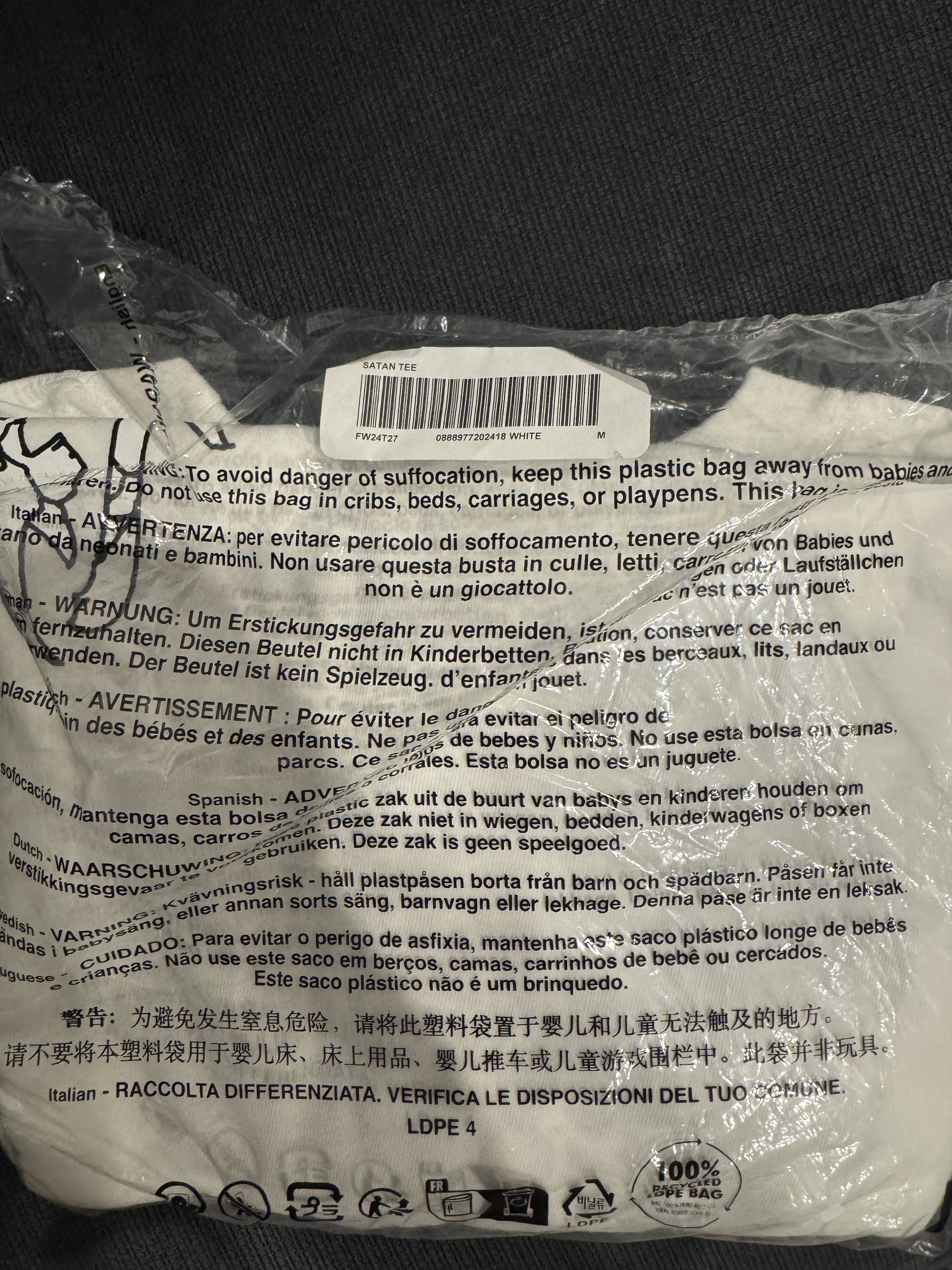 Supreme Satan Tee Size US M / EU 48-50 / 2 - 3 Thumbnail