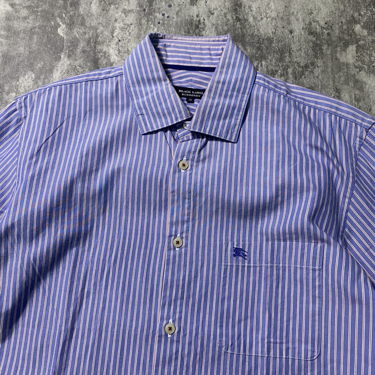 Burberry Burberry Button Shirt Size US M / EU 48-50 / 2 - 3 Thumbnail