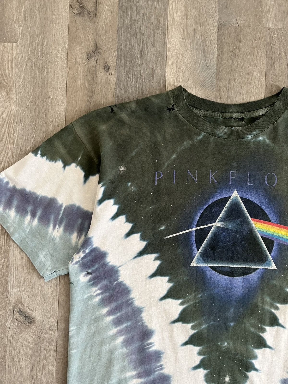 Liquid Blue Vintage Thrashed Pink Floyd Dark Side of the Moon Tee Size US XL / EU 56 / 4 - 3 Thumbnail