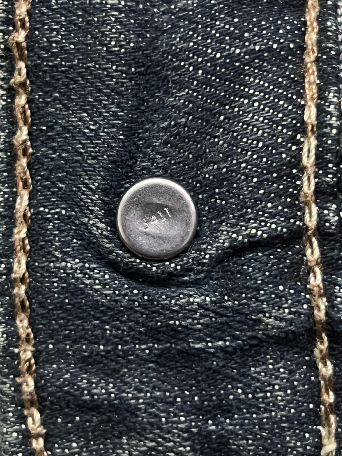 Levi's Vintage Levi’s 505™ | Faded Wash Jeans | W31 Size US 31 - 10 Thumbnail