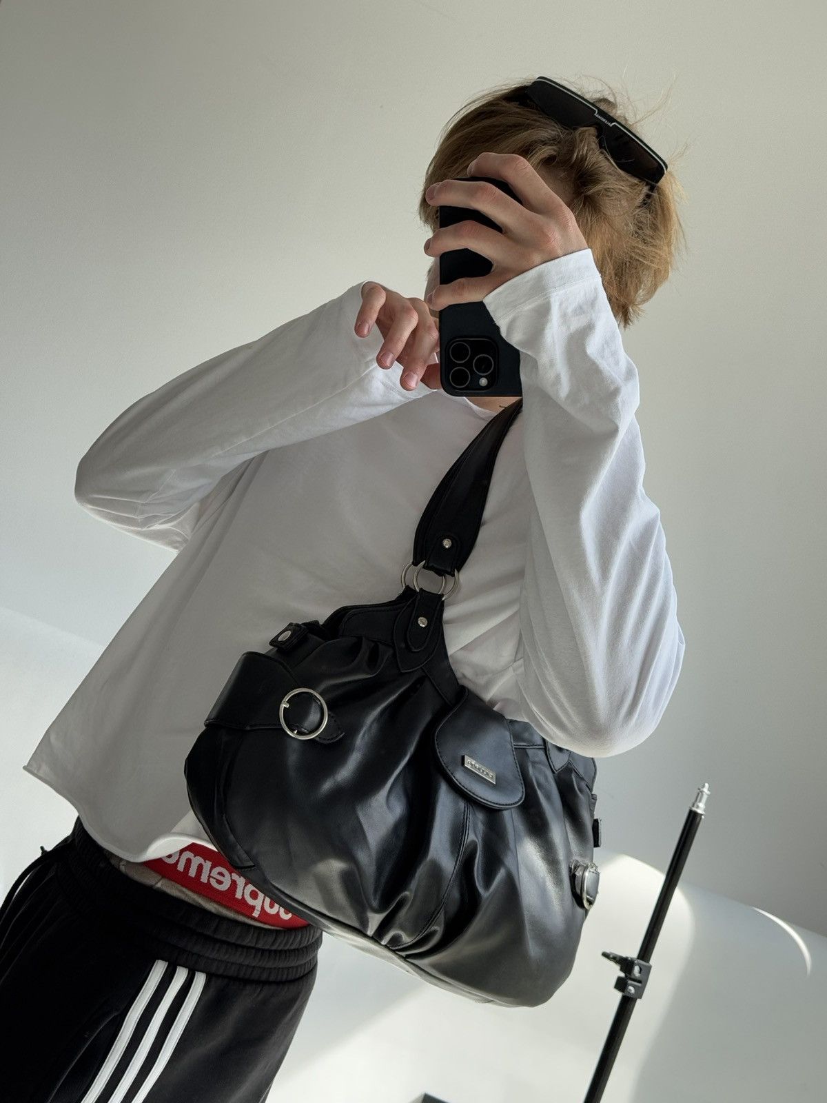 Japanese Brand Y2k Crossbody Leather Bag Avant Garde Diesel Style Size ONE SIZE - 24 Thumbnail
