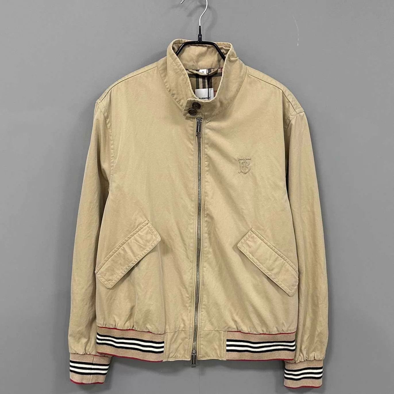 Burberry Burberry TB Embroidered Check Jacket 48 Size US M / EU 48-50 / 2 - 1 Thumbnail