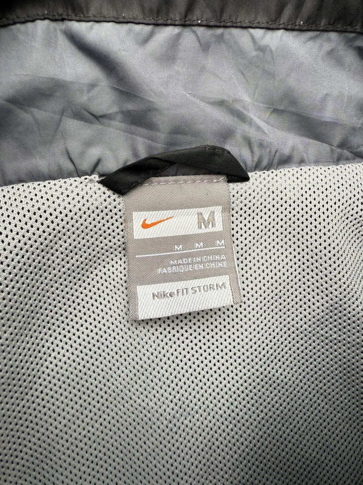 Nike 90’s NIKE RARE SWOOSH Y2K RETRO VINTAGE ZIP NYLON JACKET Size US M / EU 48-50 / 2 - 9 Thumbnail