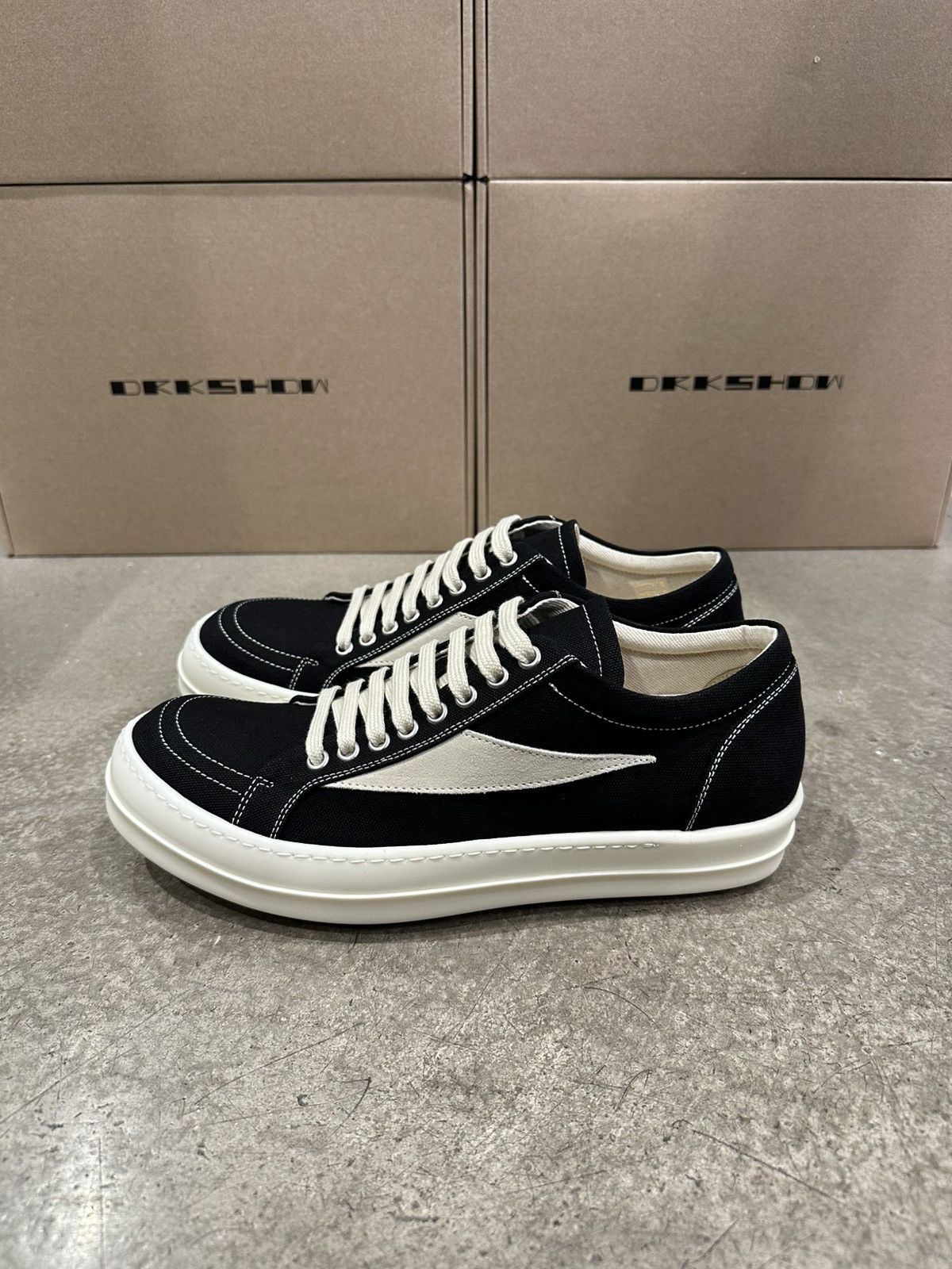 Rick Owens Drkshdw RICK OWENS - DRKSHDW Vintage Sneaker Black/Milk Size US 12 / EU 45 - 3 Thumbnail