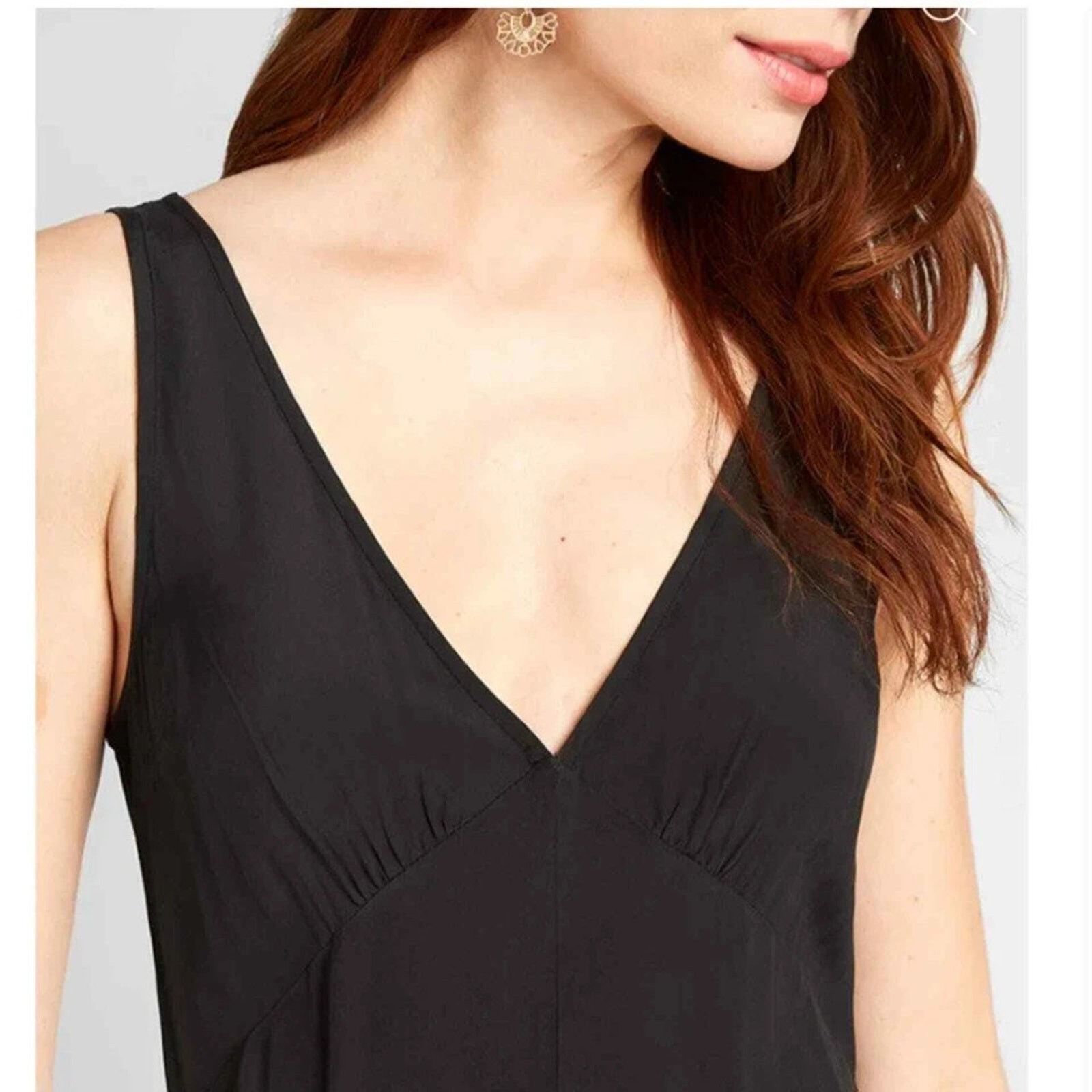& Other Stories ModCloth Bon Voyage V-Neck USA made wide Black 2X A003343 Size 36" / US 14 / IT 50 - 2 Thumbnail