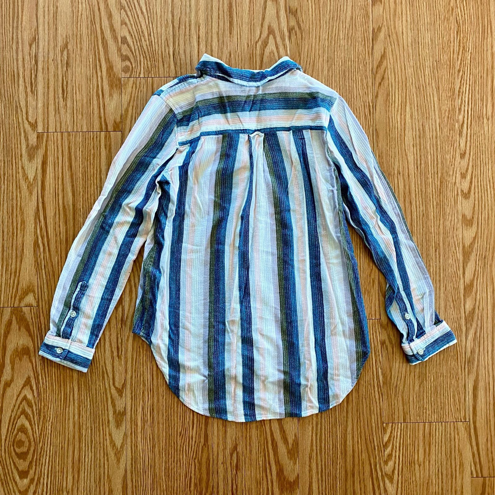 Sonoma Sonoma Stripe Blue Button-up Shirt Blouse Womens Medium Size M / US 6-8 / IT 42-44 - 7 Thumbnail