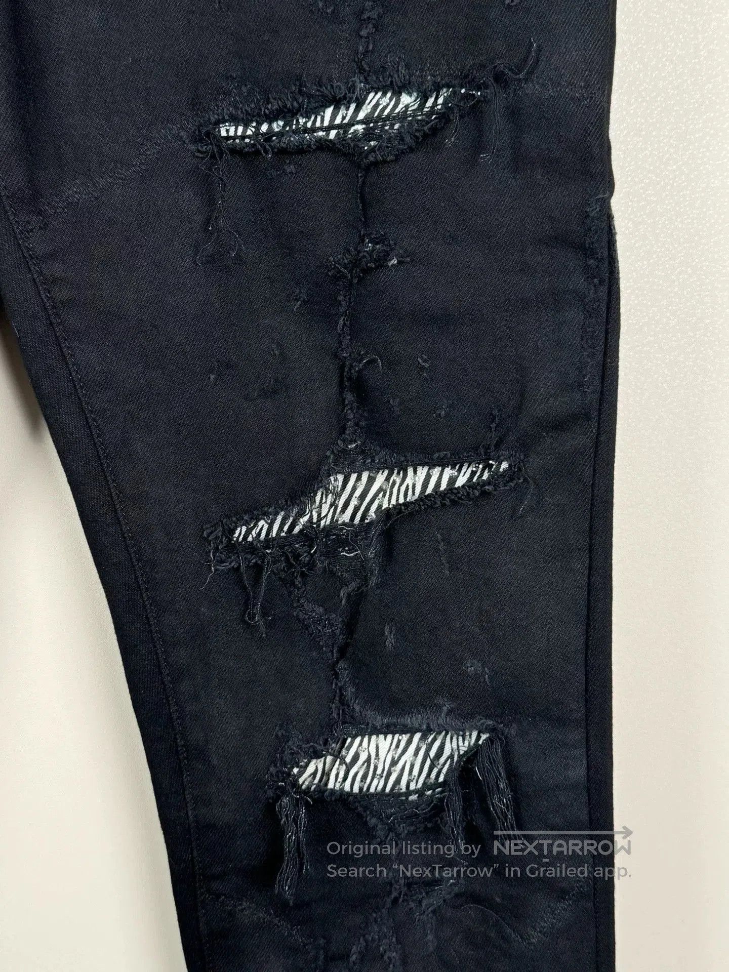 Amiri Amiri Zebra Sequin Distressed Jeans. Size US 31 - 6 Thumbnail